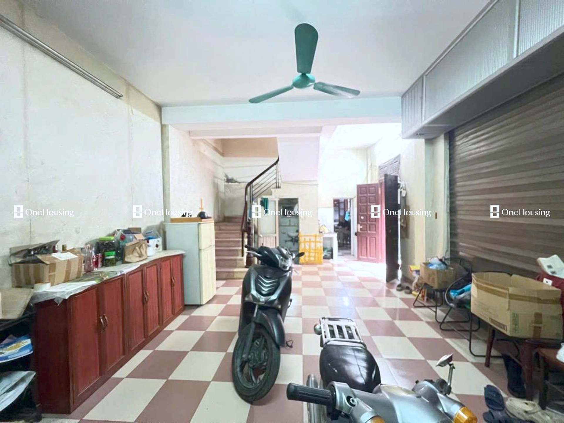 Nhà mặt ngõ cách Nguyễn Thị Định 2m, P. Yên Hòa, Q. Cầu Giấy, TP. Hà Nội