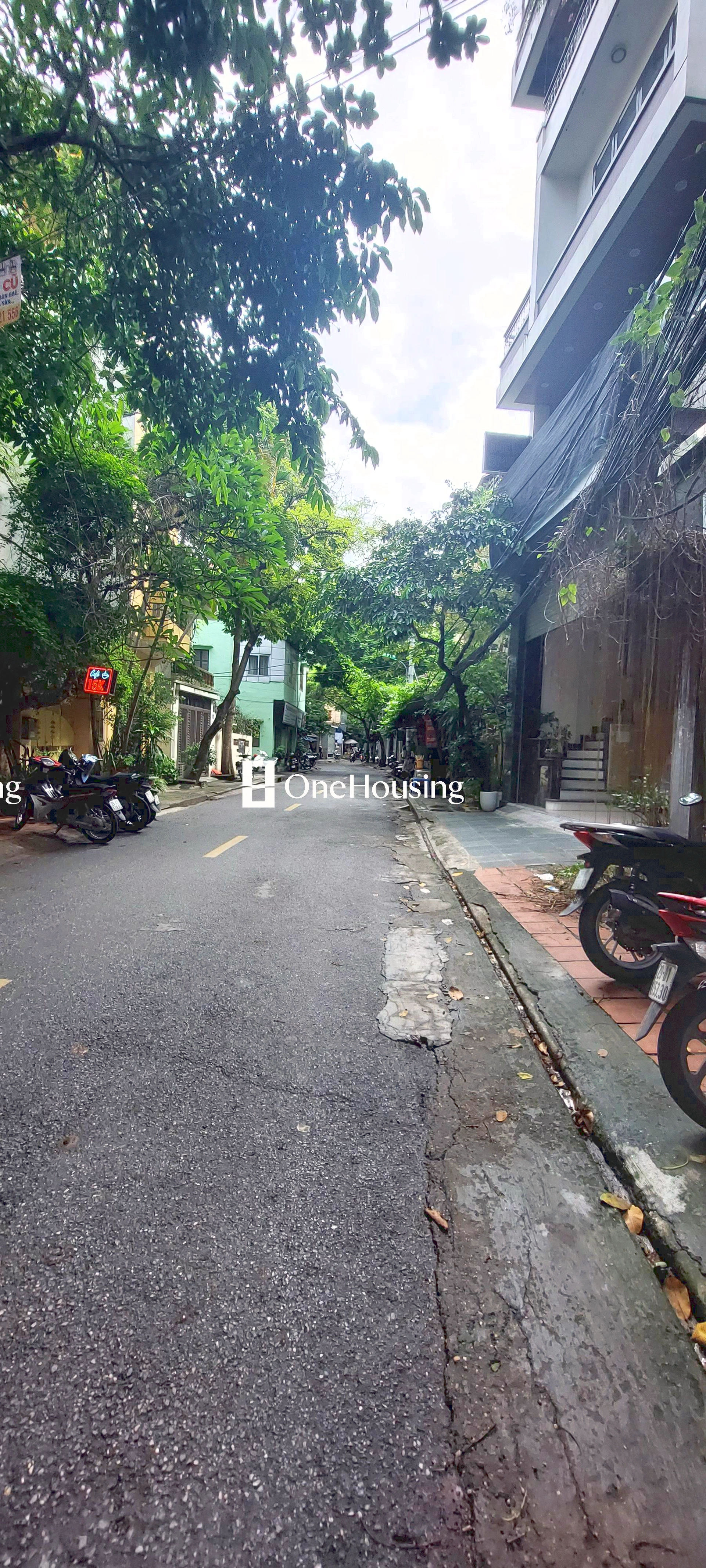 Nhà mặt phố Cù Chính Lan, P. Khương Mai, Q. Thanh Xuân, TP. Hà Nội