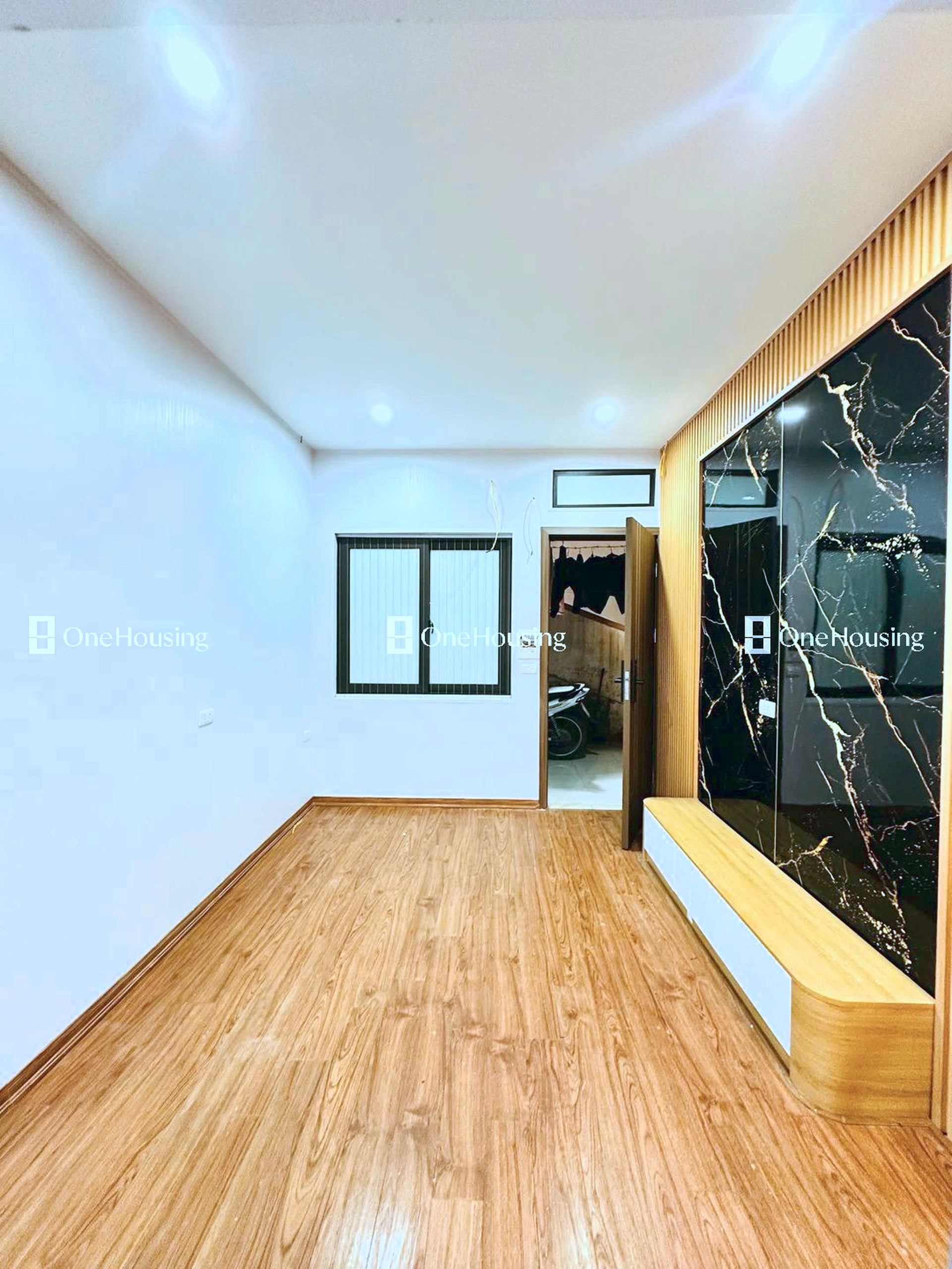 Nhà mặt phố Nguỵ Như Kon Tum, P. Nhân Chính, Q. Thanh Xuân, TP. Hà Nội