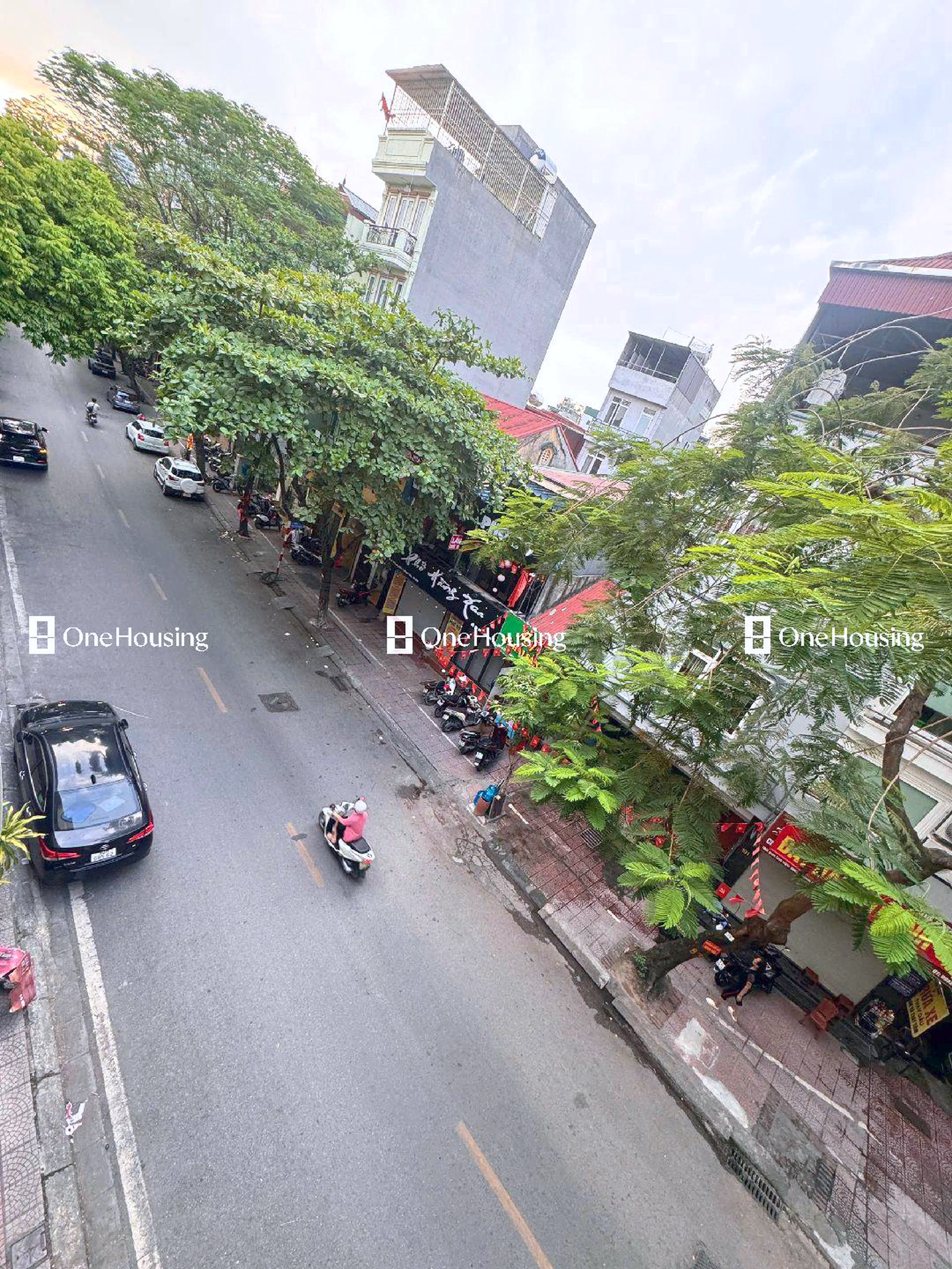 Nhà mặt phố Long Biên 1, P. Bồ Đề, Q. Long Biên, TP. Hà Nội