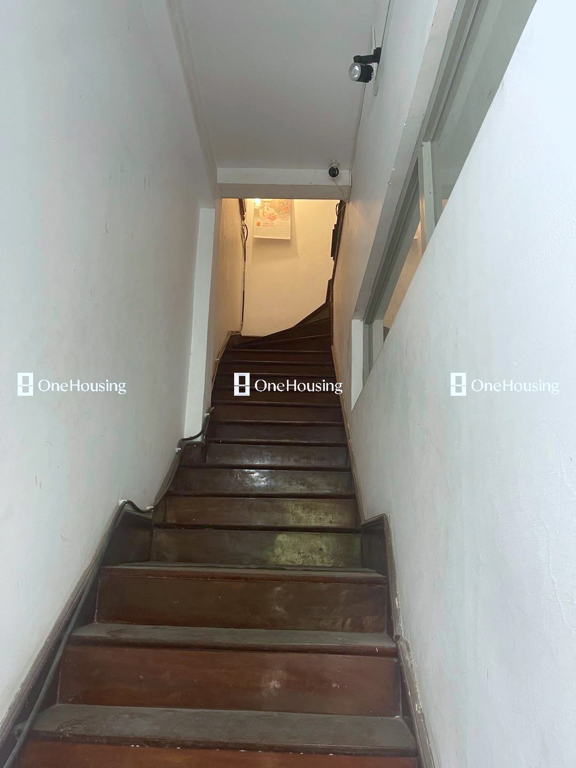 Nhà mặt ngõ cách Chùa Láng 20m, P. Láng Thượng, Q. Đống Đa, TP. Hà Nội