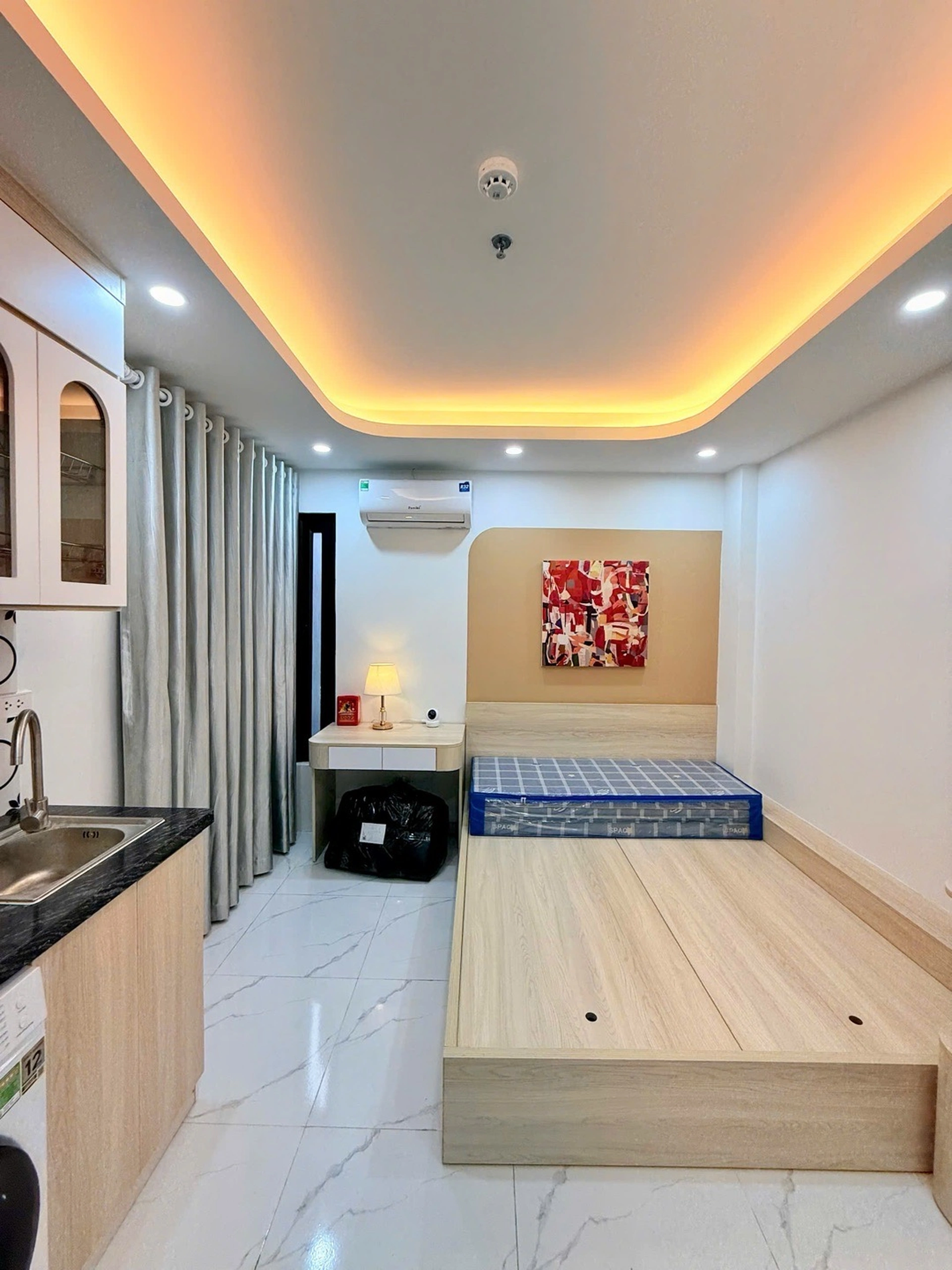 Nhà mặt ngõ cách Nguyễn Ngọc Vũ 50m, P. Trung Hòa, Q. Cầu Giấy, TP. Hà Nội