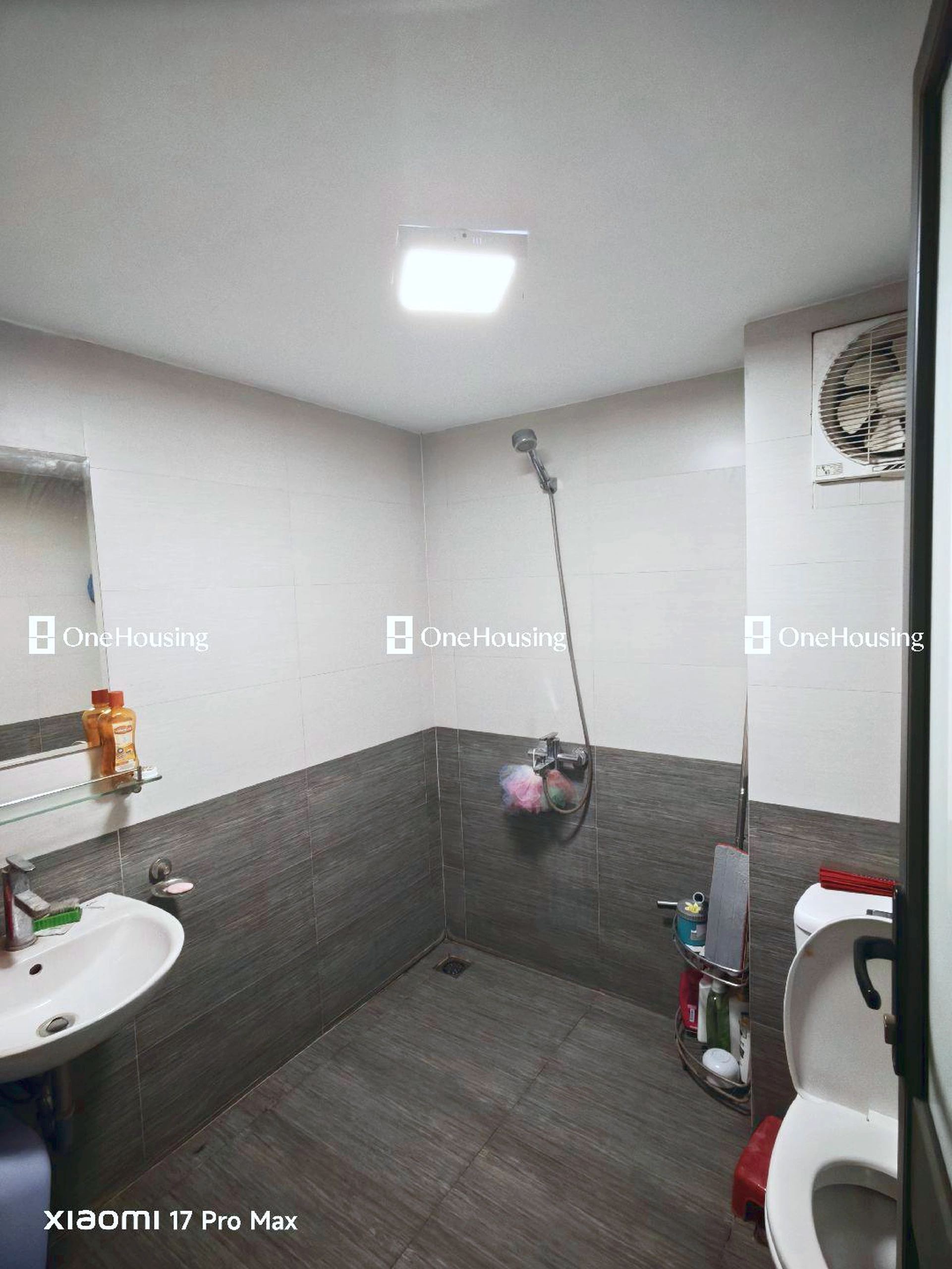 Nhà mặt ngõ cách An Dương Vương 20m, P. Phú Thượng, Q. Tây Hồ, TP. Hà Nội