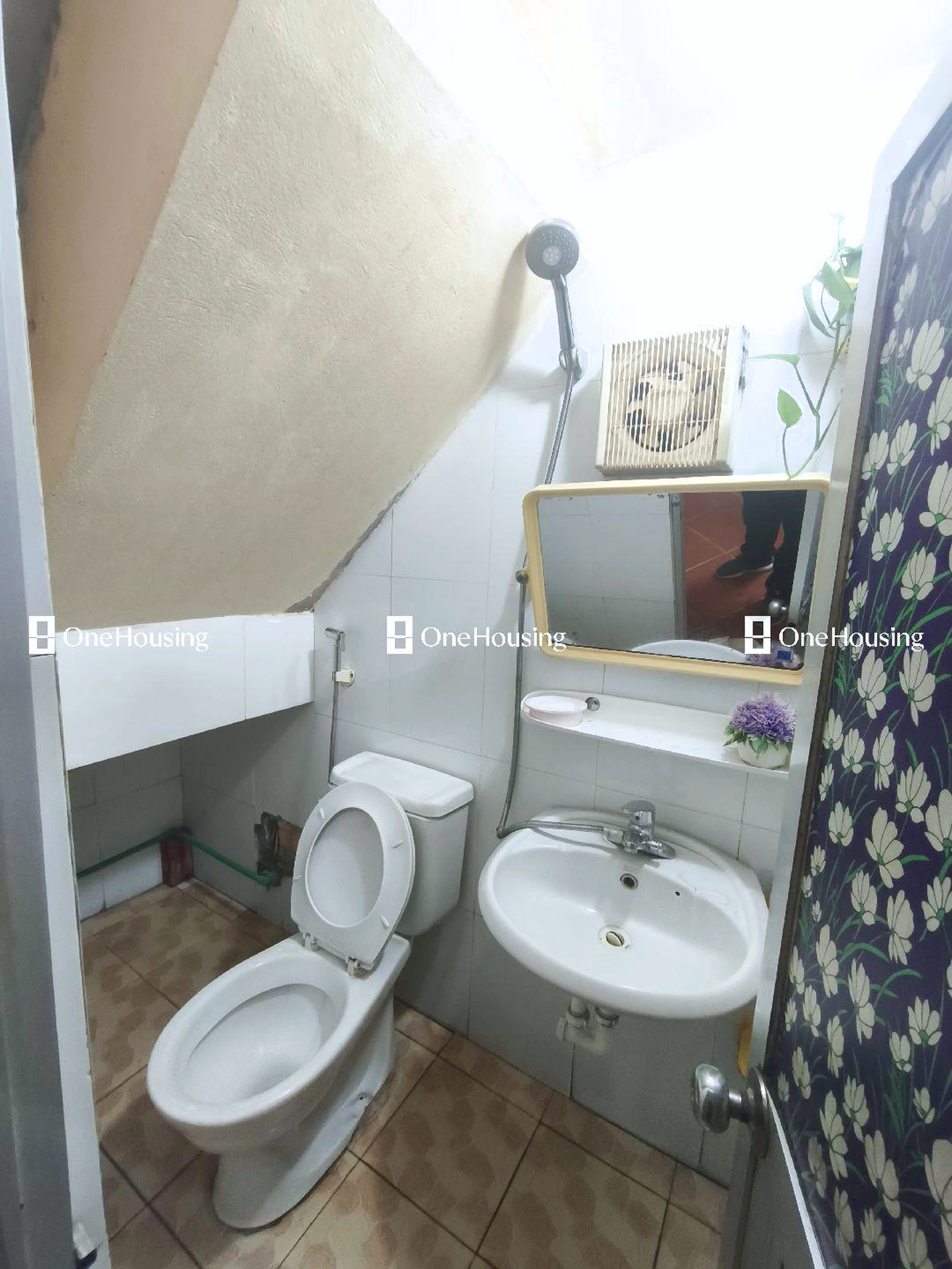 Nhà mặt ngõ cách Khâm Thiên 50m, P. Thổ Quan, Q. Đống Đa, TP. Hà Nội