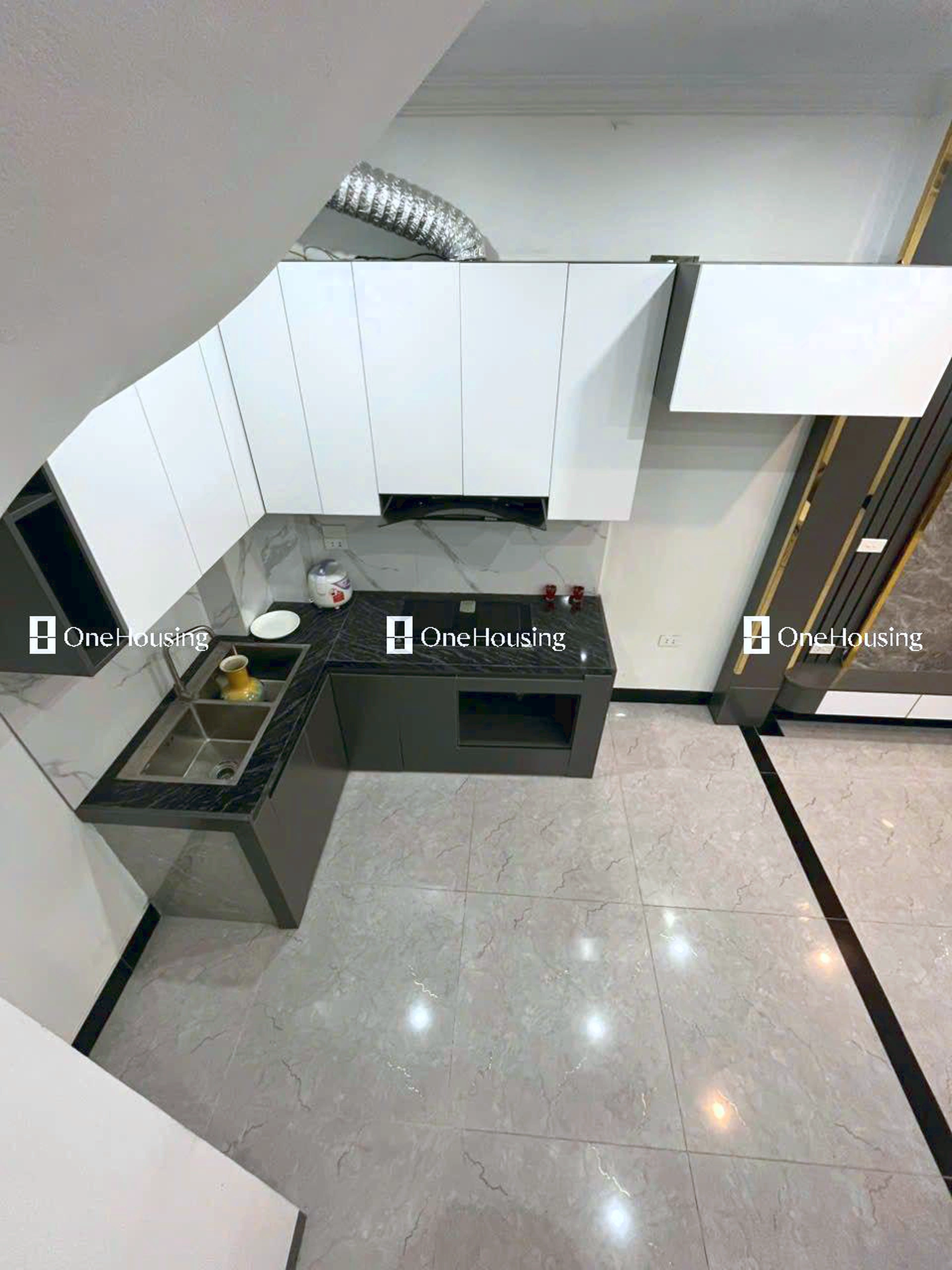 Nhà mặt ngõ cách Thanh Am 150m, P. Việt Hưng, Q. Long Biên, TP. Hà Nội