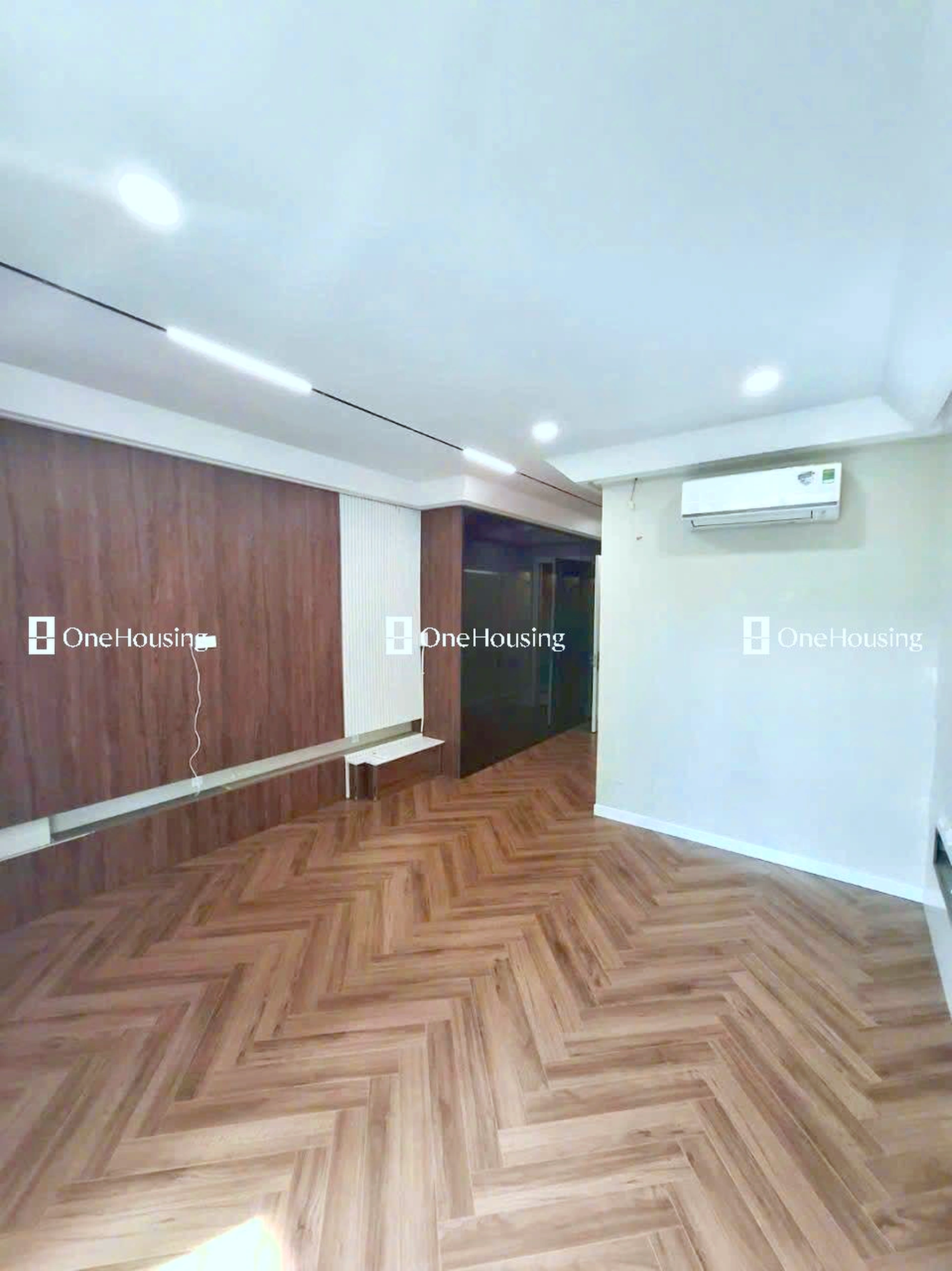 Nhà mặt ngõ cách Hồng Tiến 40m, P. Bồ Đề, Q. Long Biên, TP. Hà Nội