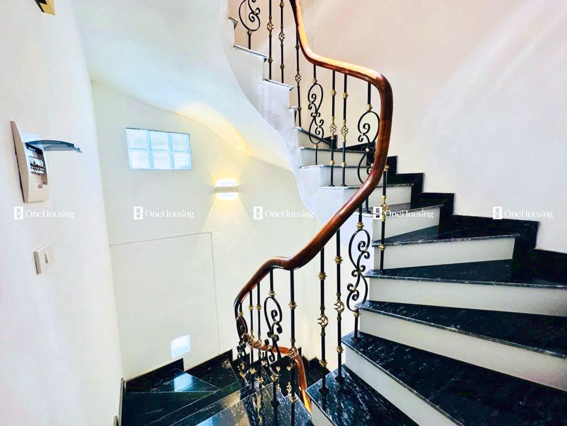 Nhà mặt ngõ cách Xuân La 80m, P. Xuân La, Q. Tây Hồ, TP. Hà Nội