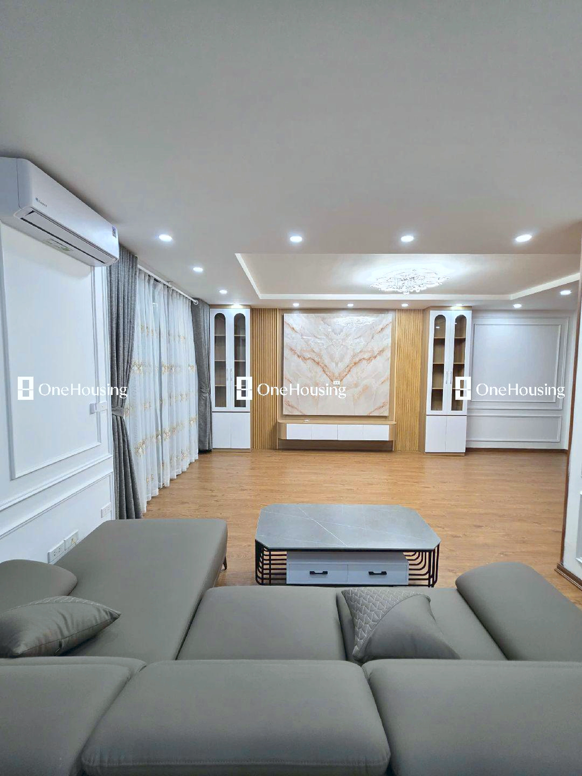 Nhà mặt phố Đường Tố Hữu, P. La Khê, Q. Hà Đông, TP. Hà Nội