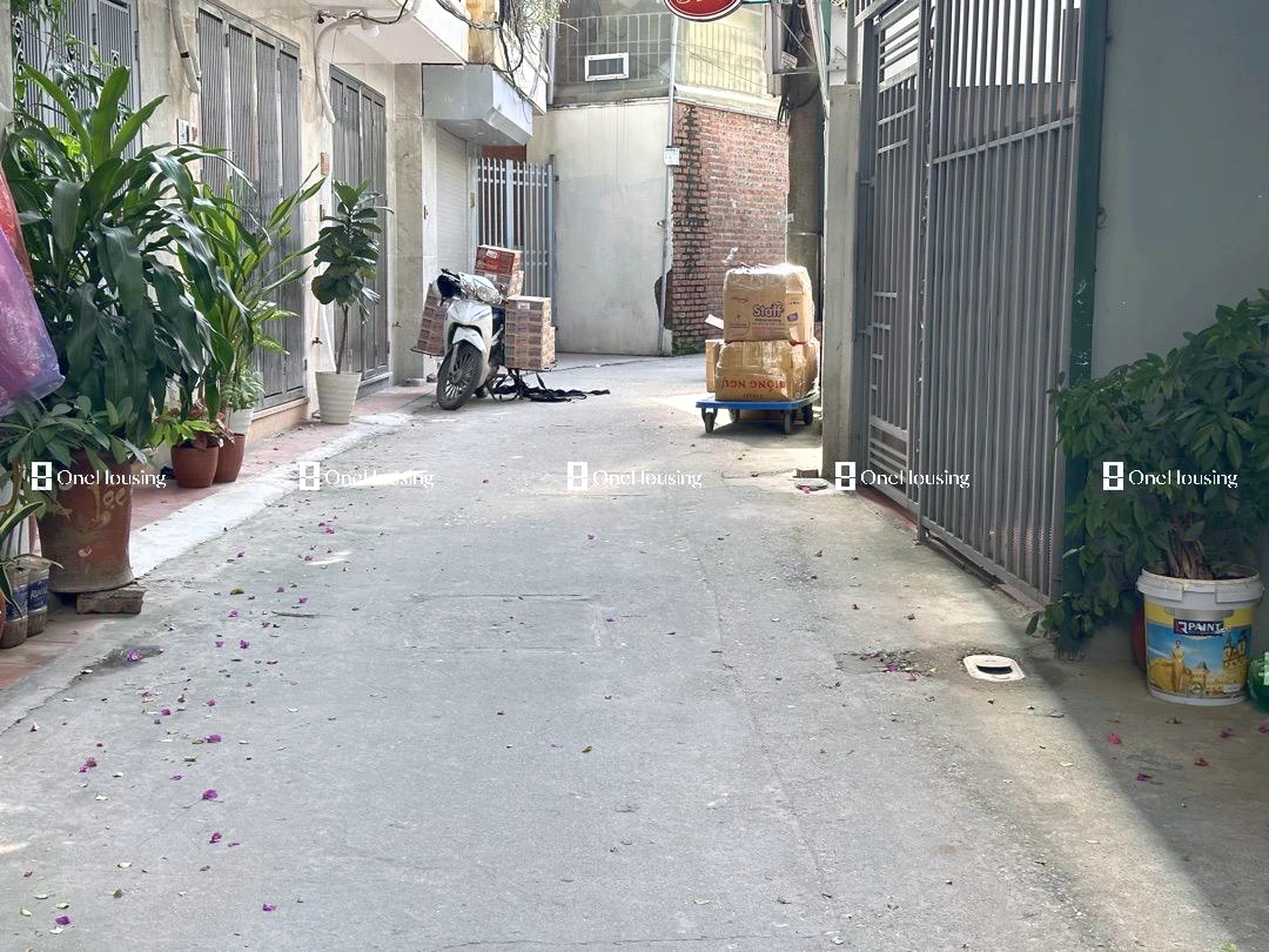 Nhà mặt ngõ cách Ngọc Thụy (mặt đê và đường gom chân đê) 50m, P. Ngọc Thụy, Q. Long Biên, TP. Hà Nội