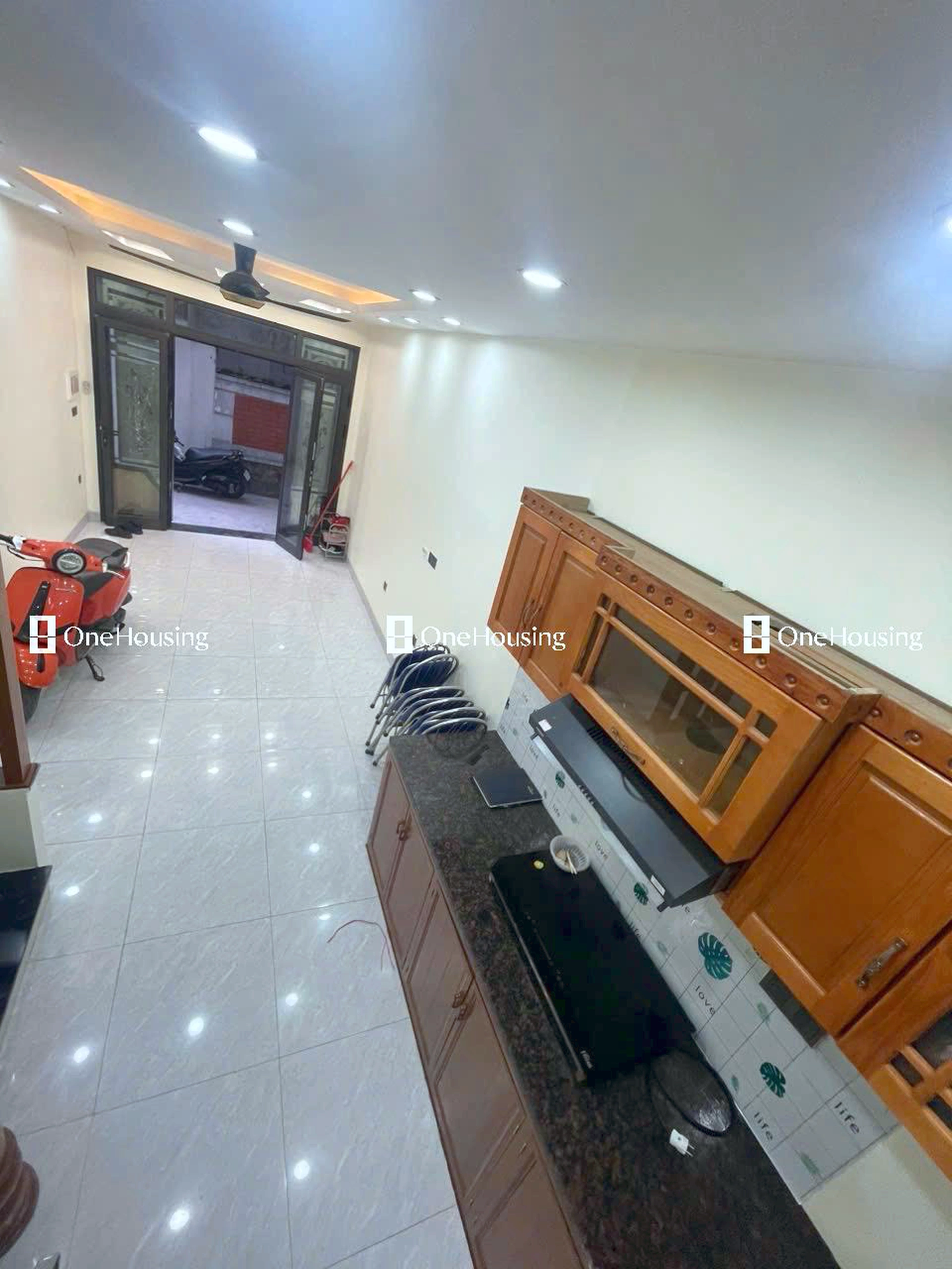 Nhà mặt ngõ cách Bát Khối (Mặt đê sông Hồng) 10m, P. Long Biên, Q. Long Biên, TP. Hà Nội