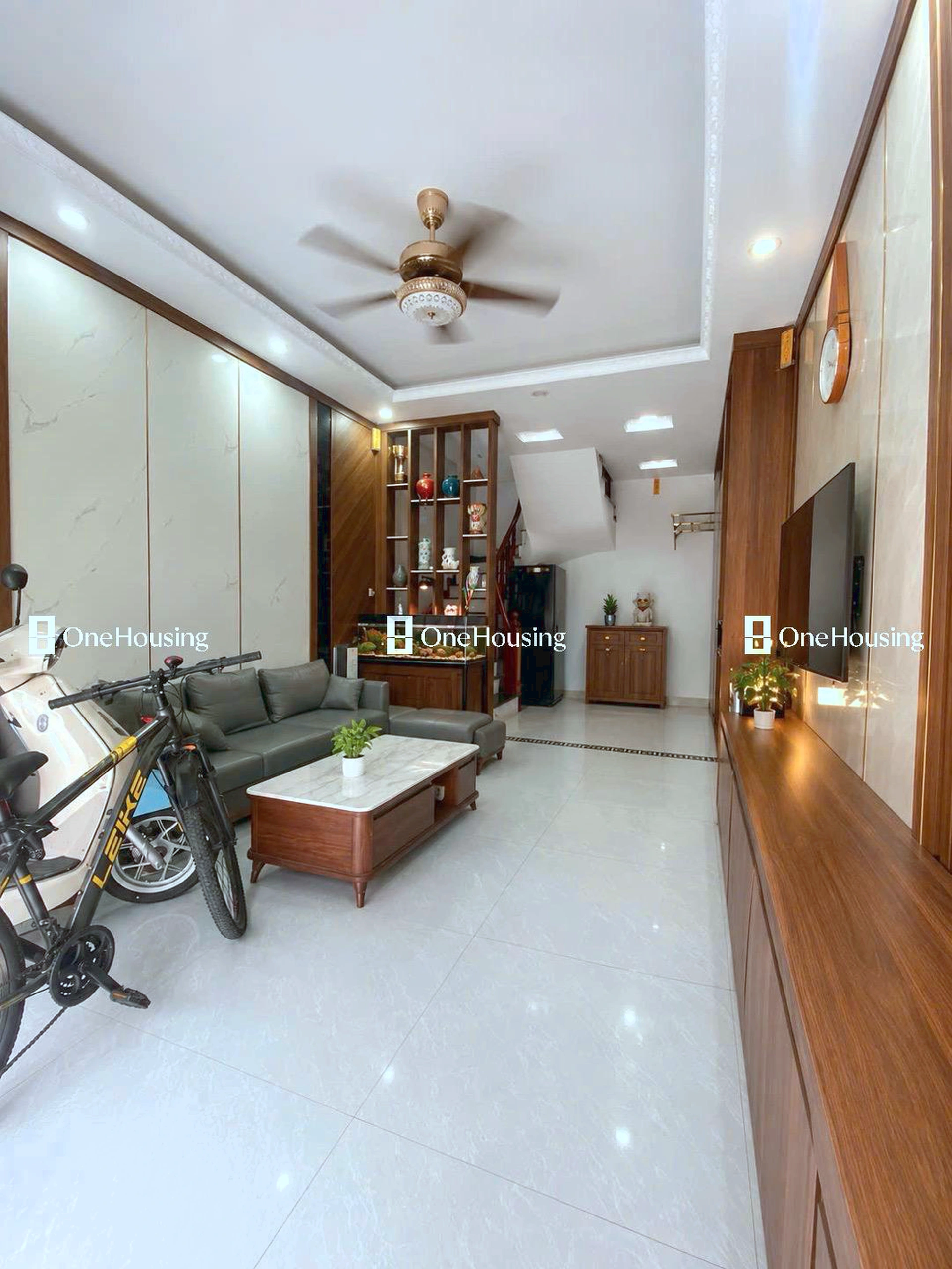 Nhà mặt ngõ cách Hoa Lâm 20m, P. Việt Hưng, Q. Long Biên, TP. Hà Nội