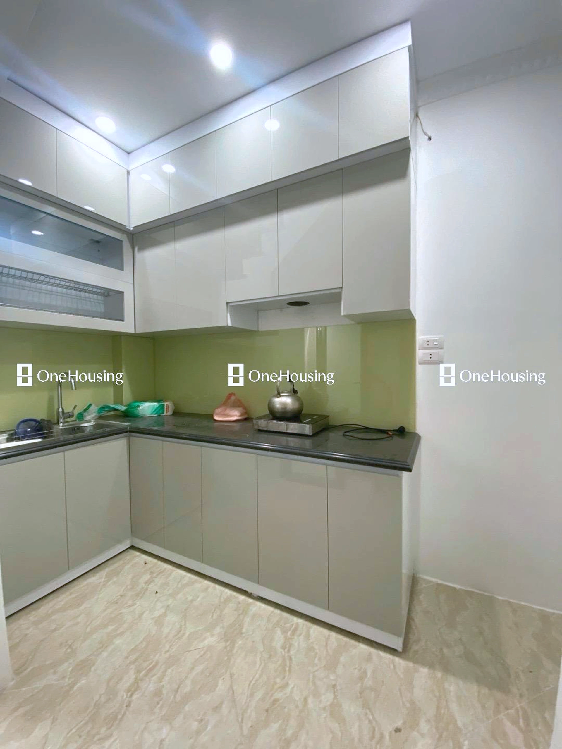 Nhà mặt ngõ cách Đê La Thành 70m, P. Ô Chợ Dừa, Q. Đống Đa, TP. Hà Nội