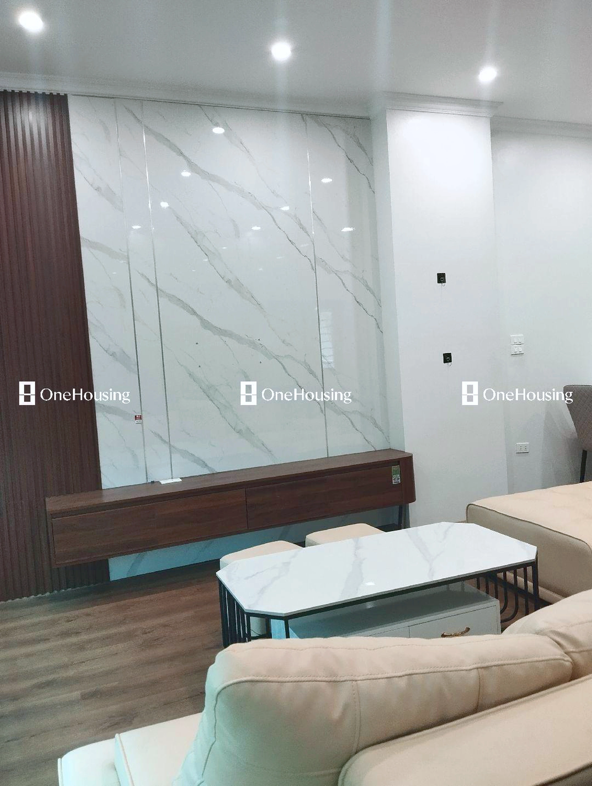 Nhà mặt ngõ cách Hoa Lâm 20m, P. Việt Hưng, Q. Long Biên, TP. Hà Nội