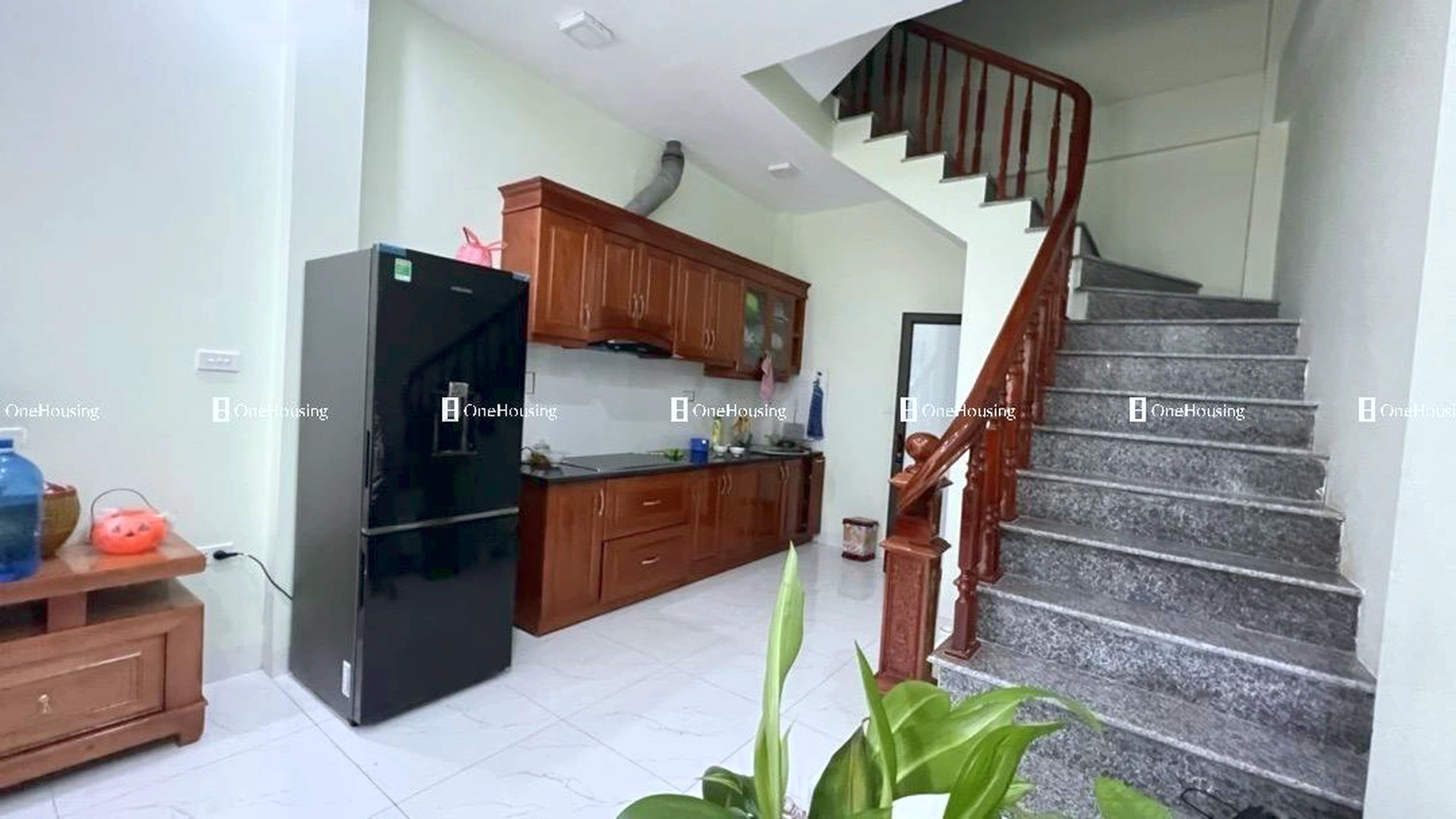 Nhà mặt ngõ cách Ngọc Thụy (mặt đê và đường gom chân đê) 100m, P. Ngọc Thụy, Q. Long Biên, TP. Hà Nội