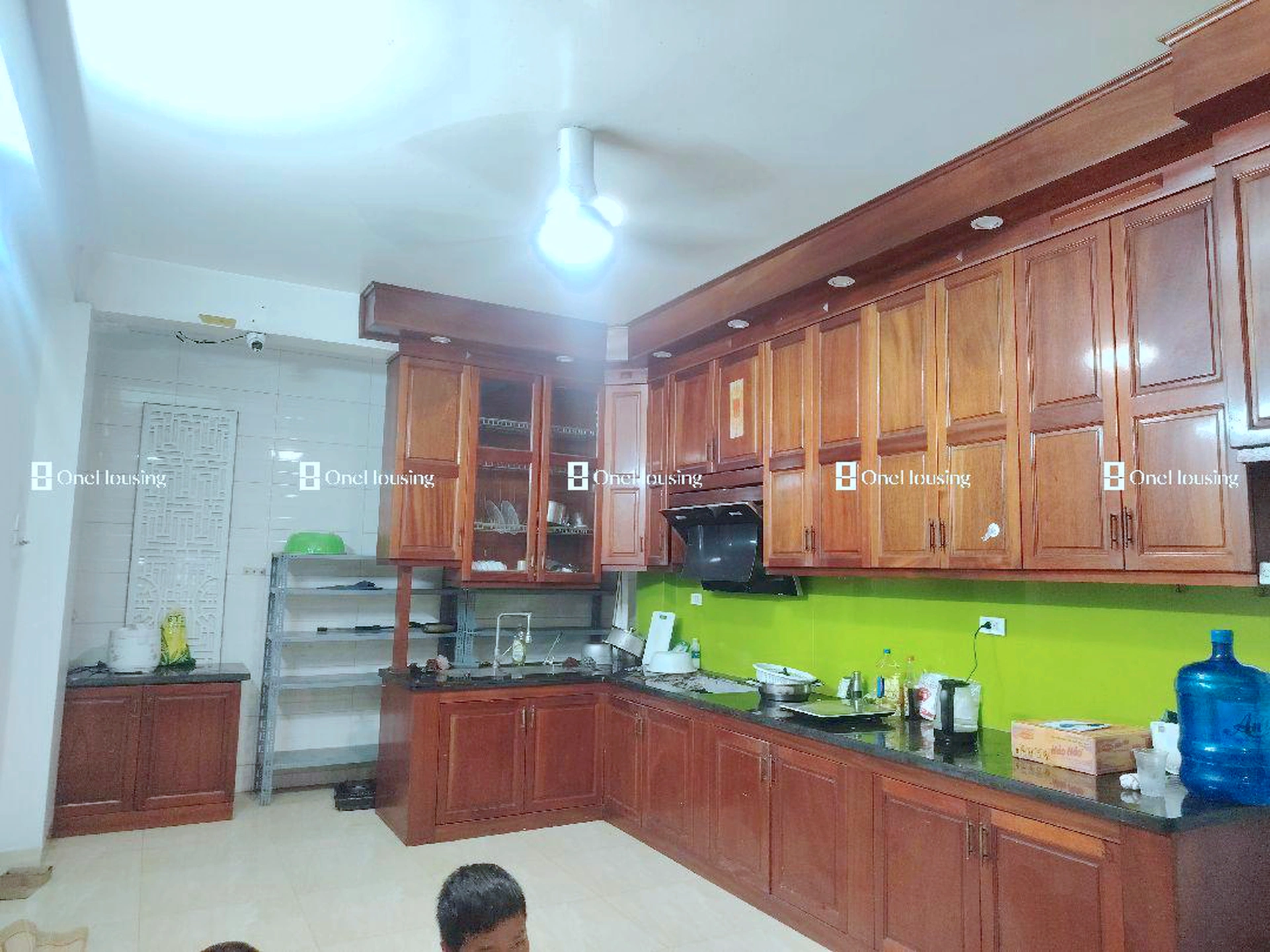 Nhà mặt phố Vũ Đình Tụng, P. Thạch Bàn, Q. Long Biên, TP. Hà Nội