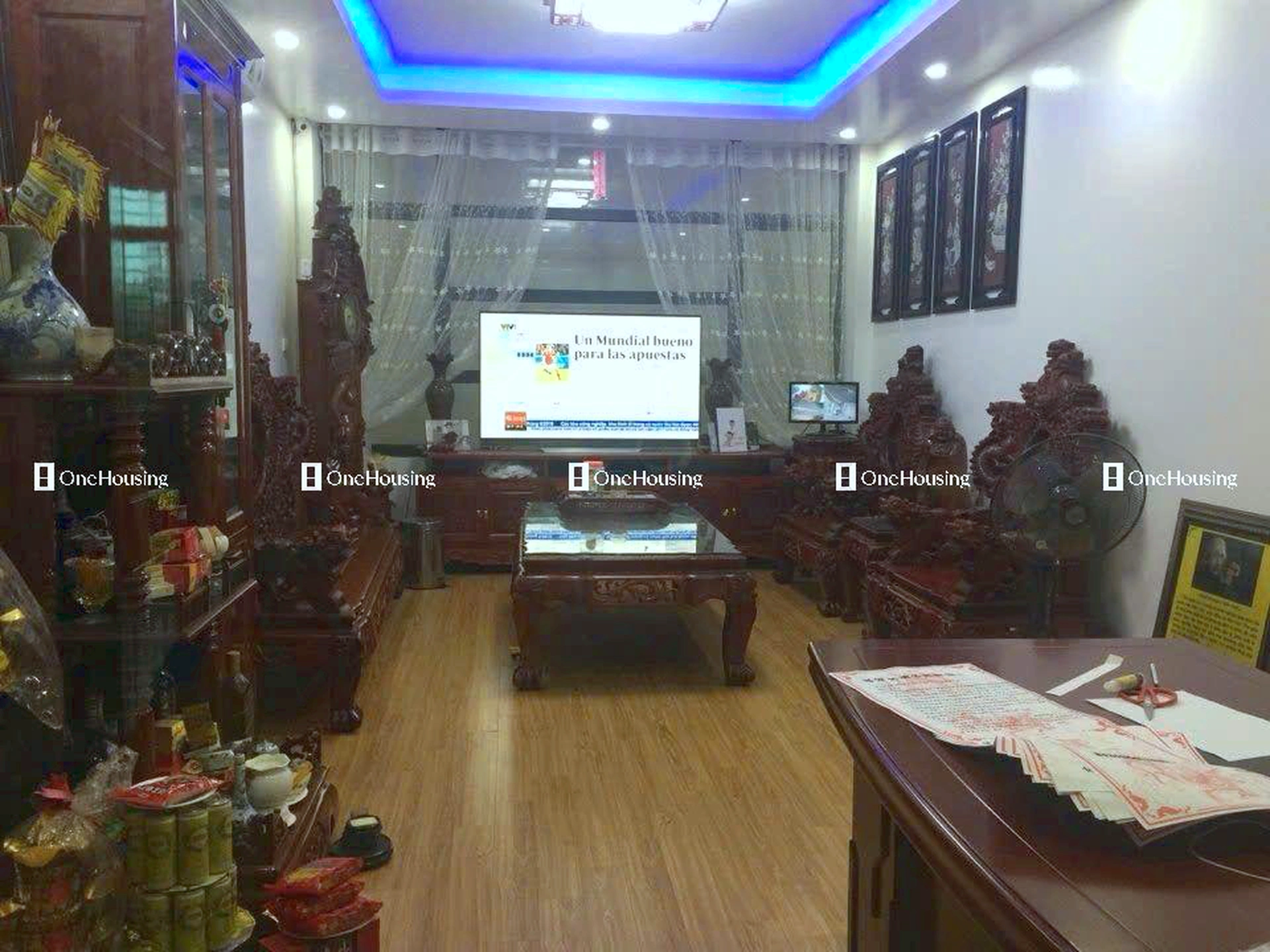 Nhà mặt phố Vũ Đình Tụng, P. Thạch Bàn, Q. Long Biên, TP. Hà Nội