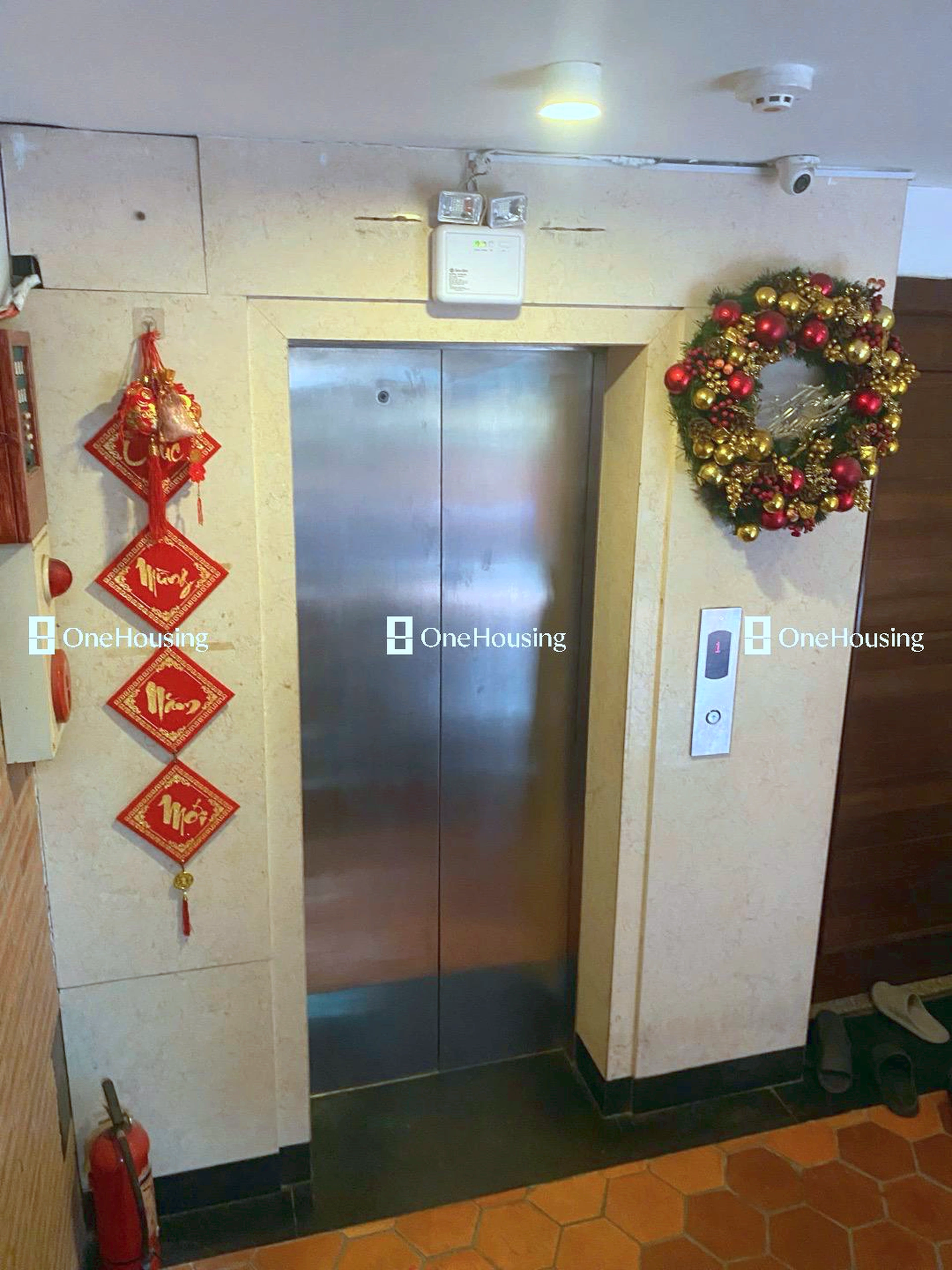 Nhà mặt ngõ cách Đặng Thai Mai 50m, P. Quảng An, Q. Tây Hồ, TP. Hà Nội