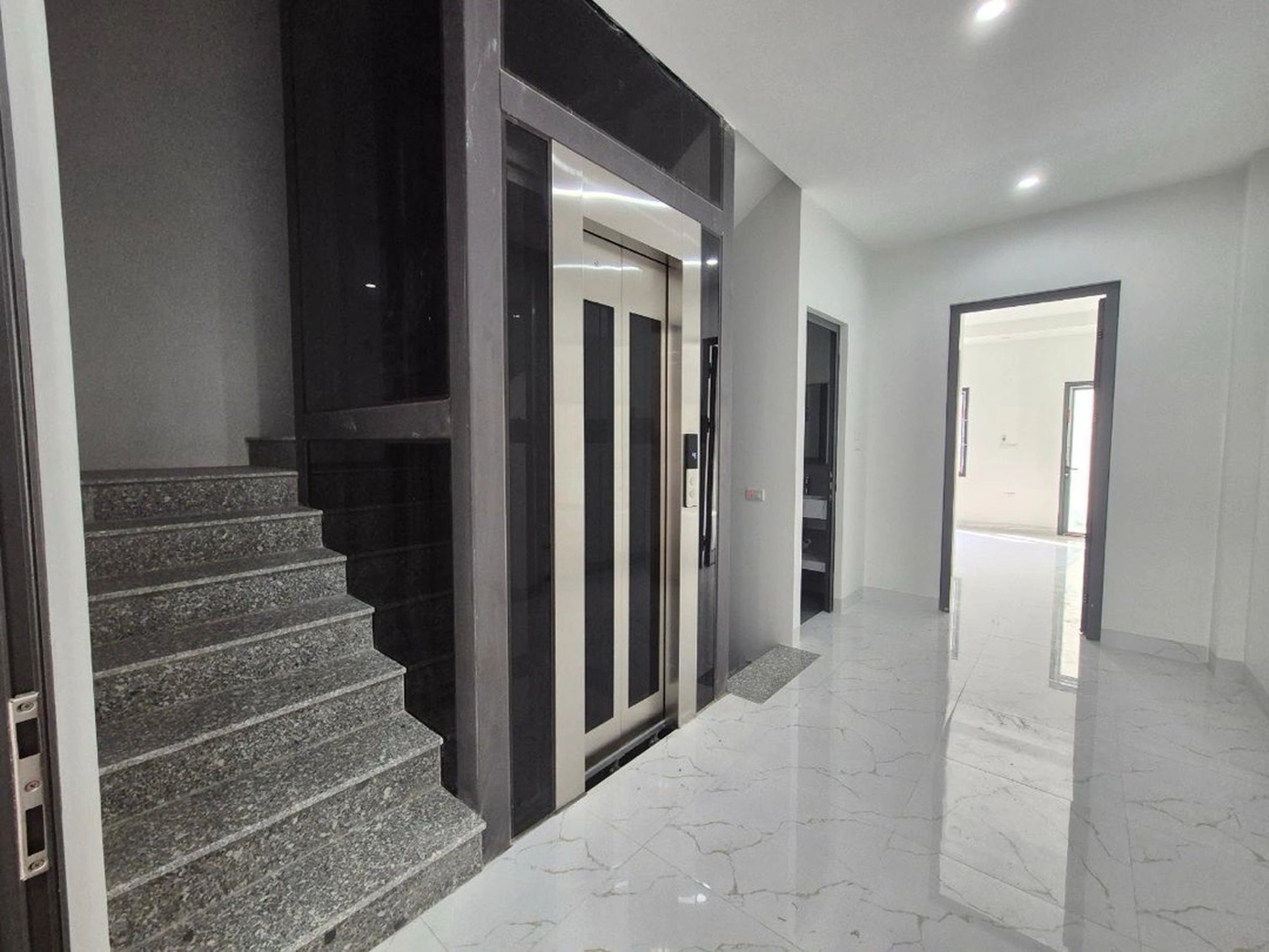 Nhà mặt ngõ cách Thanh Đàm 100m, P. Thanh Trì, Q. Hoàng Mai, TP. Hà Nội