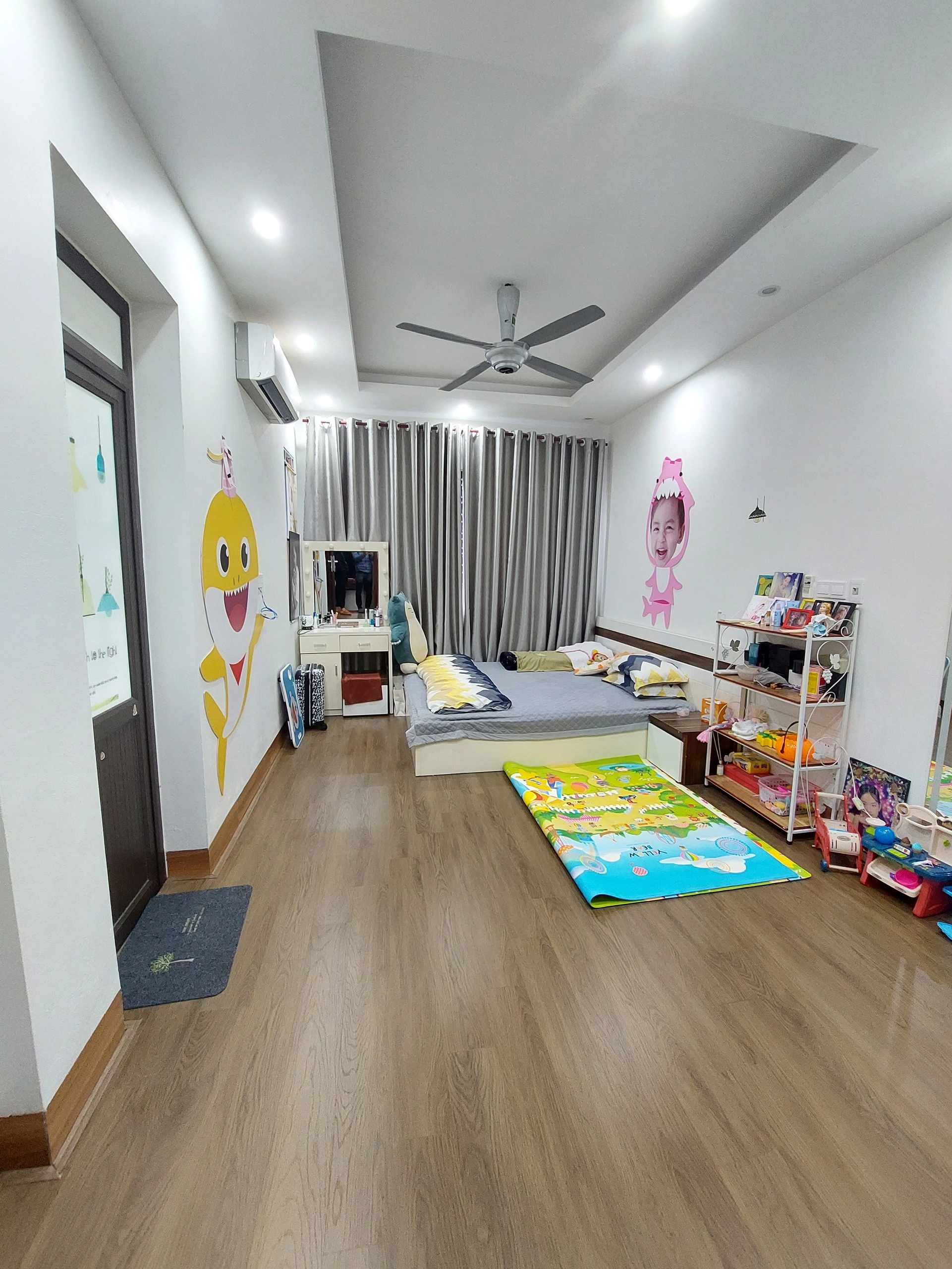 Nhà mặt ngõ cách Ngọc Thụy (mặt đê và đường gom chân đê) 100m, P. Ngọc Thụy, Q. Long Biên, TP. Hà Nội