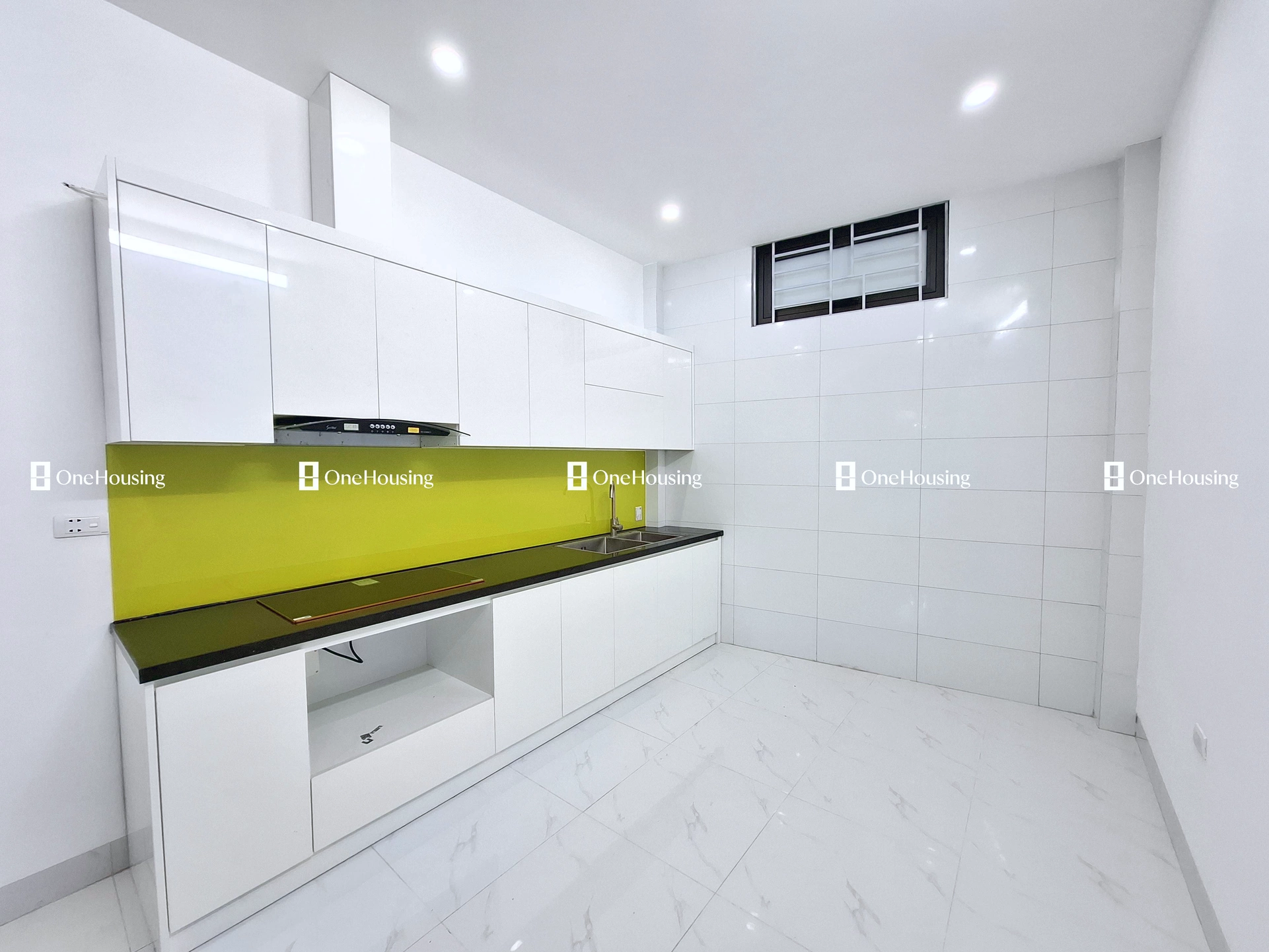 Nhà mặt ngõ cách Xuân La 50m, P. Xuân La, Q. Tây Hồ, TP. Hà Nội