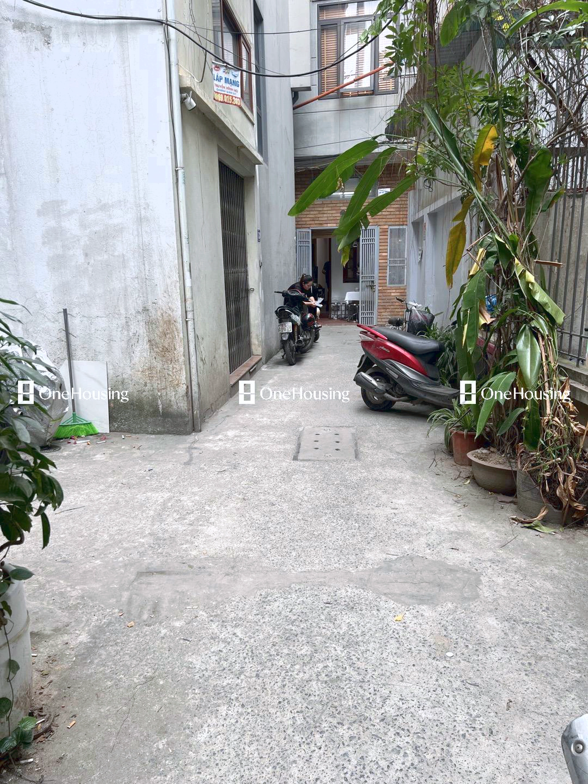 Nhà mặt ngõ cách Đê La Thành 50m, P. Thổ Quan, Q. Đống Đa, TP. Hà Nội