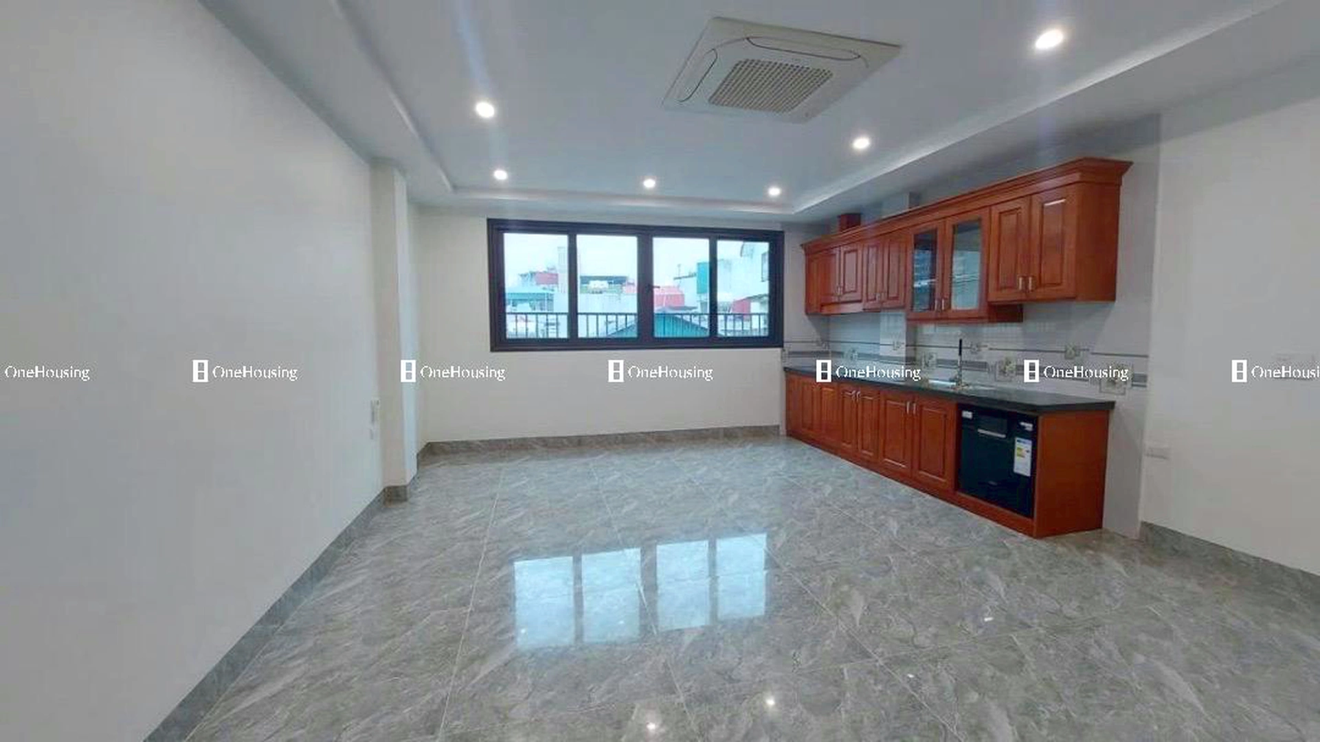 Nhà mặt ngõ cách Hồ Tùng Mậu 5m, P. Phú Diễn, Q. Bắc Từ Liêm, TP. Hà Nội