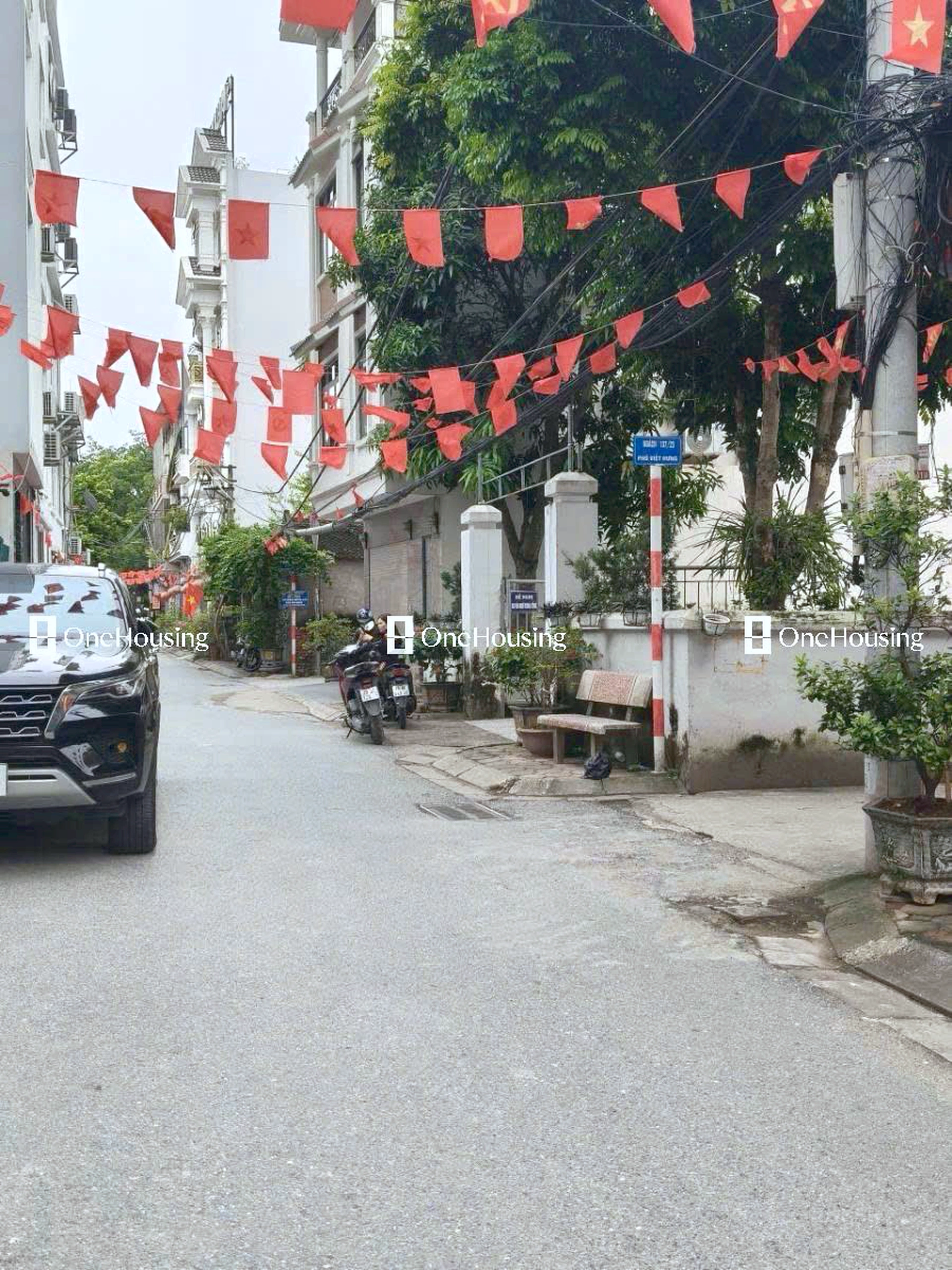 Đất nền cách Việt Hưng 50m, P. Việt Hưng, Q. Long Biên, TP. Hà Nội