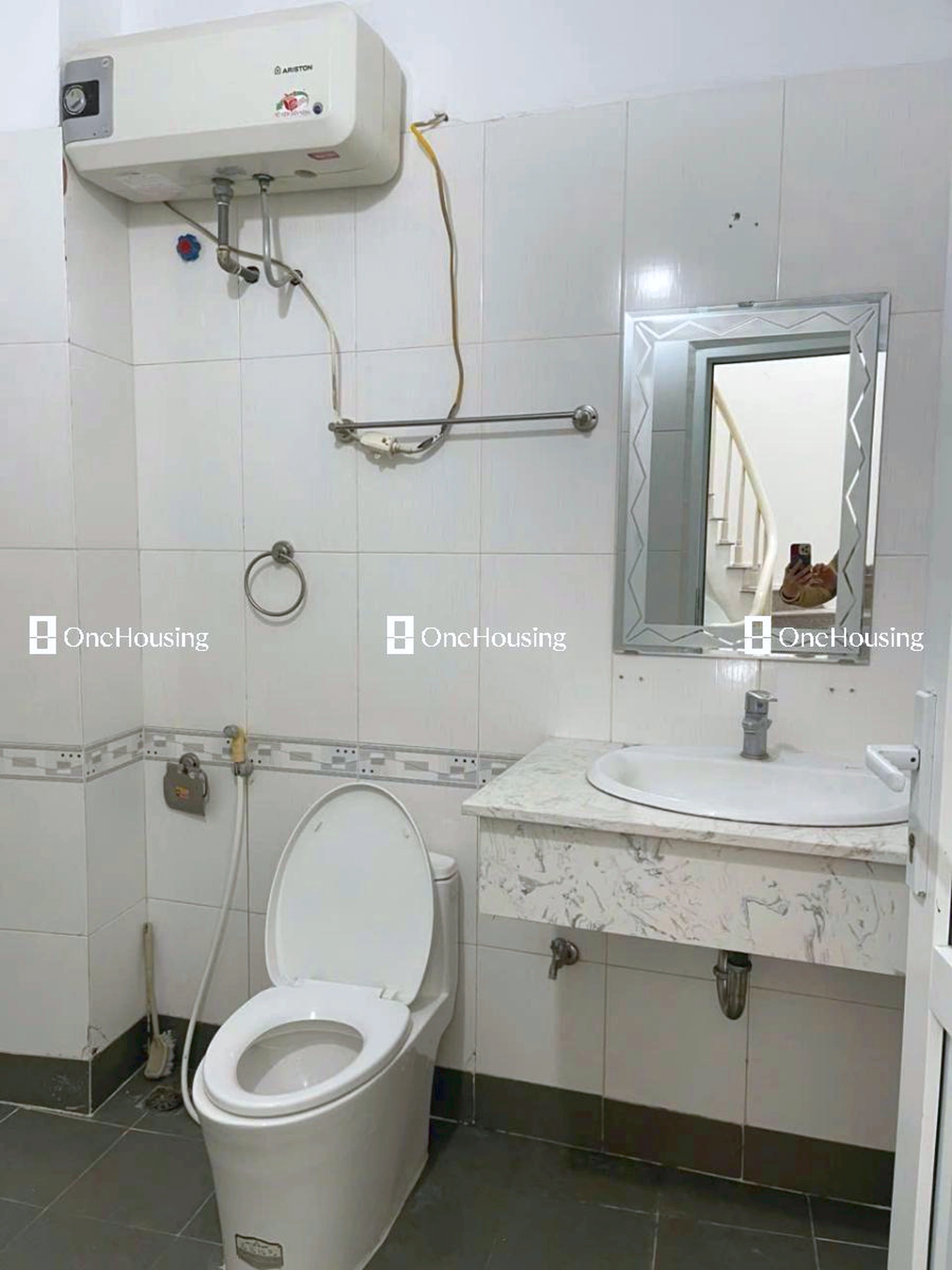 Nhà mặt ngõ cách Đào Tấn 50m, P. Giảng Võ, Q. Ba Đình, TP. Hà Nội