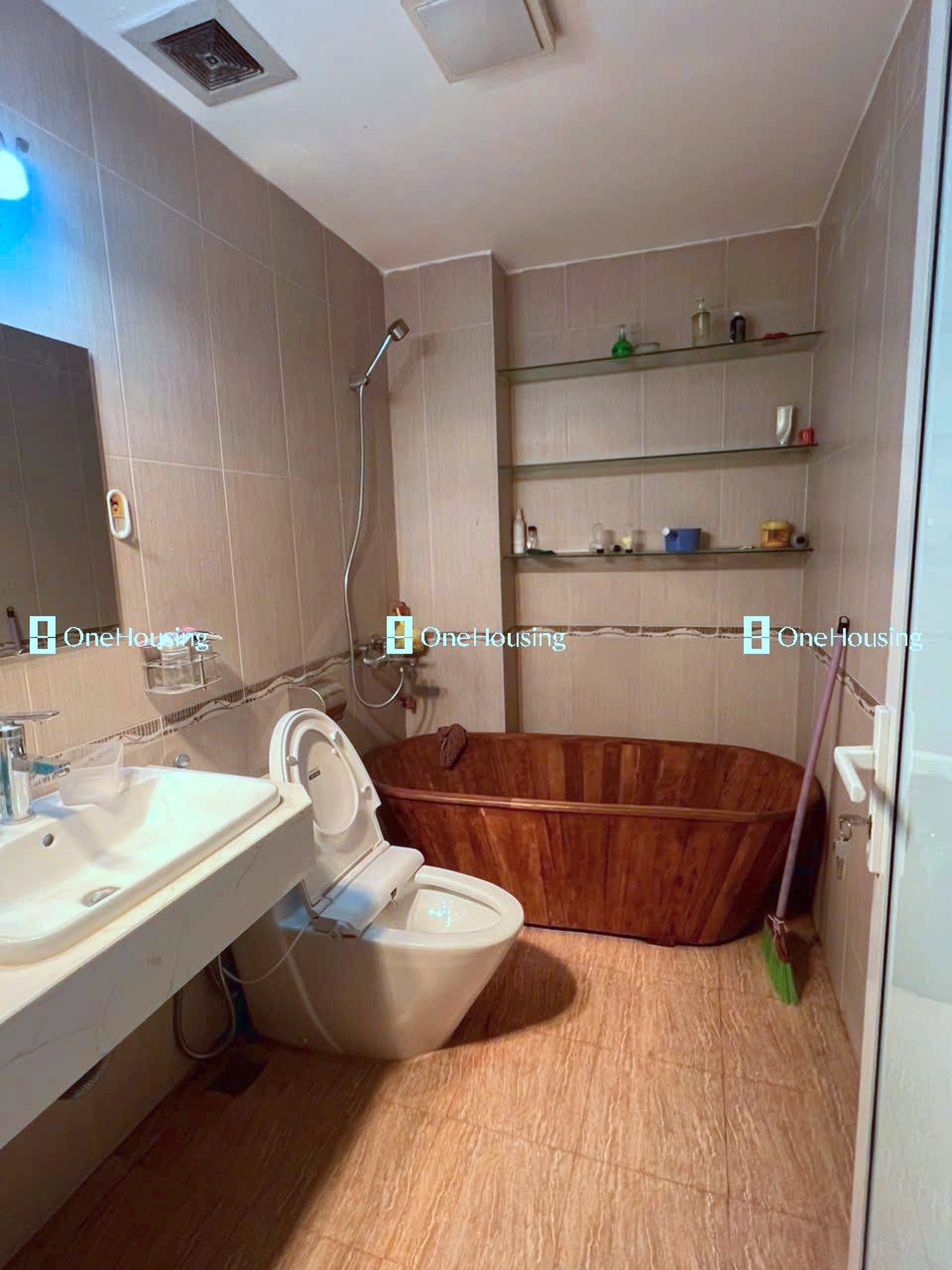 Nhà mặt ngõ cách Láng 50m, P. Láng Hạ, Q. Đống Đa, TP. Hà Nội