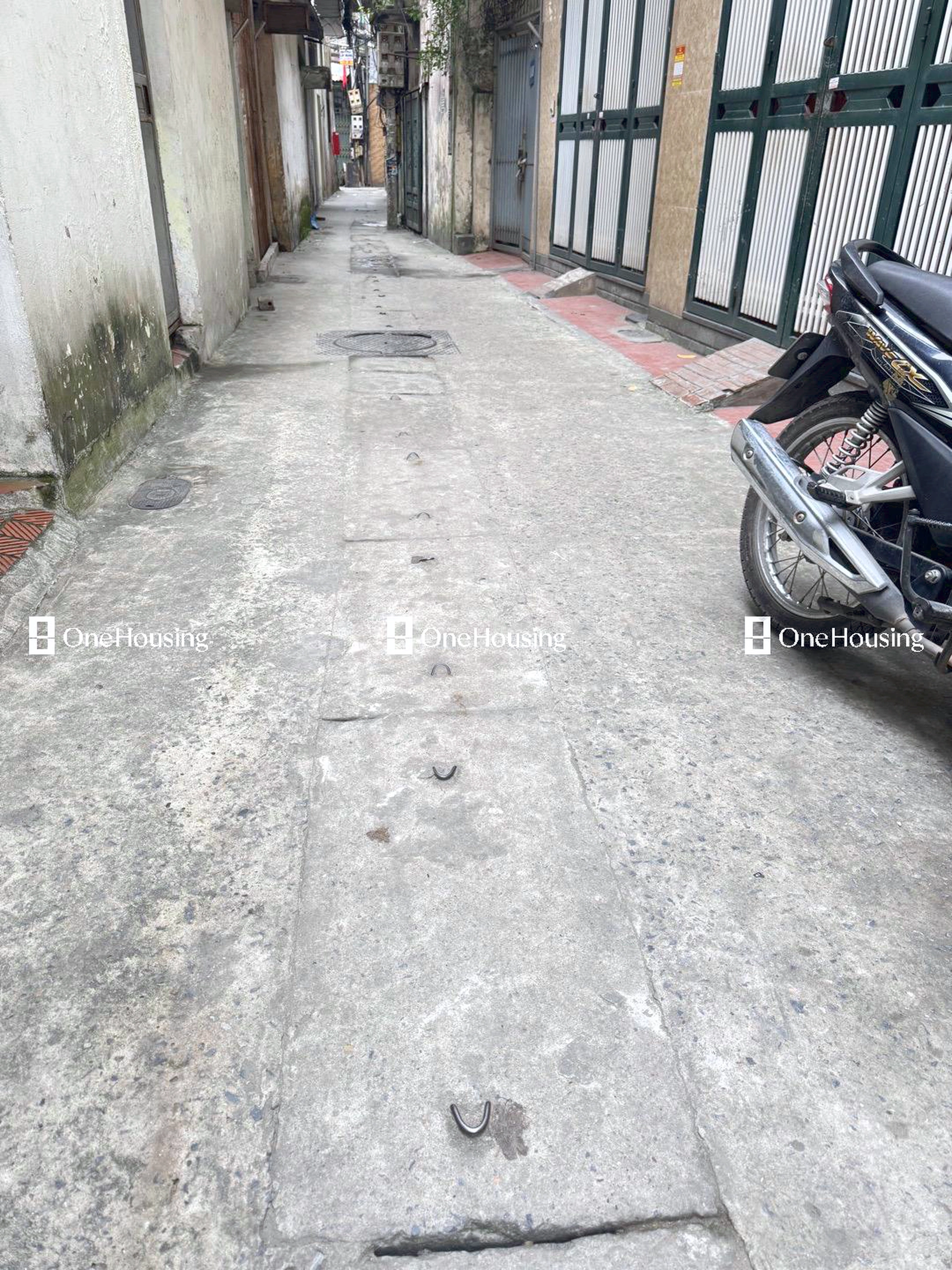 Nhà mặt ngõ cách Nguyễn Văn Viên 90m, P. Vĩnh Tuy, Q. Hai Bà Trưng, TP. Hà Nội