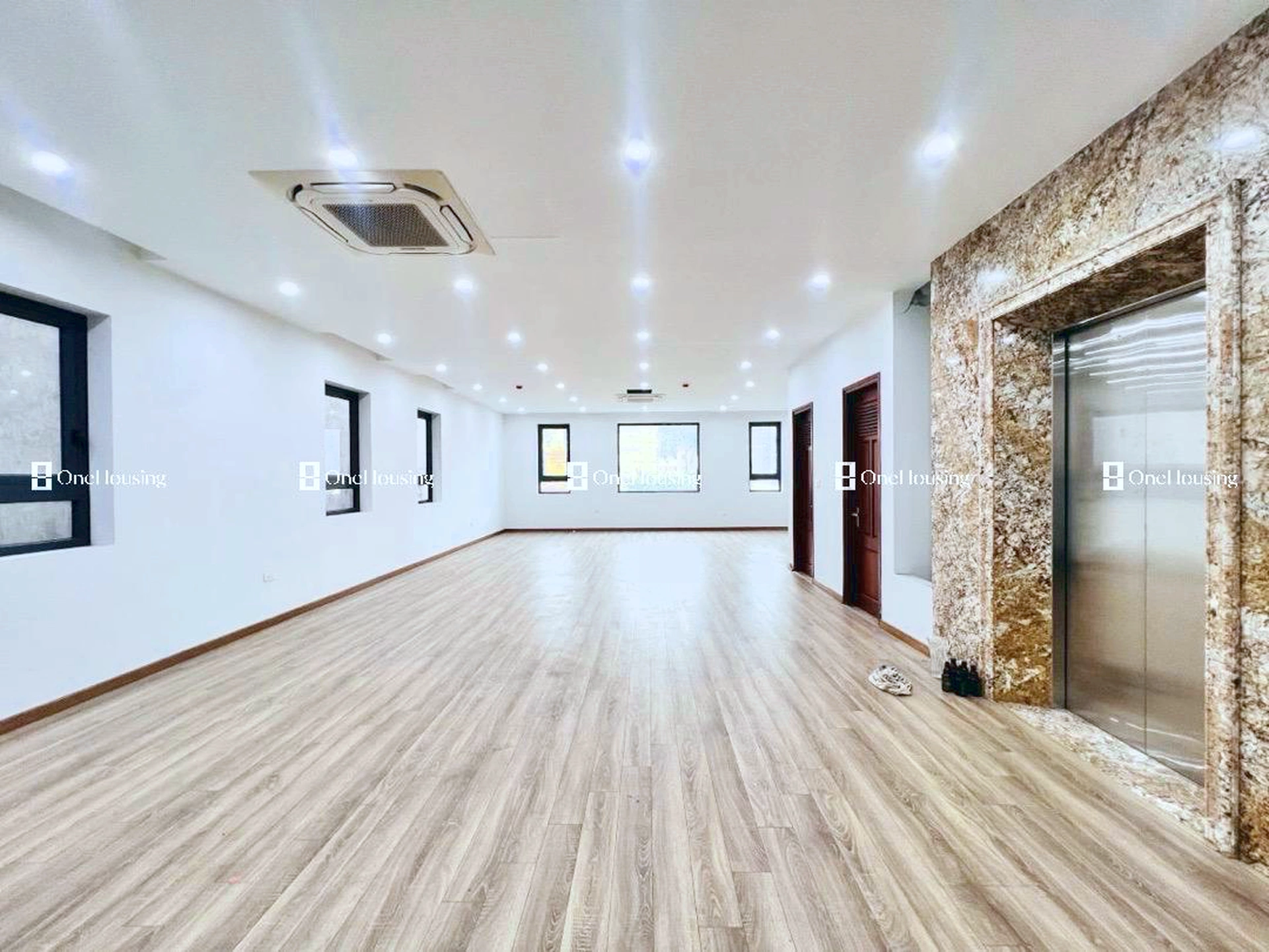 Nhà mặt phố Quan Nhân, P. Nhân Chính, Q. Thanh Xuân, TP. Hà Nội