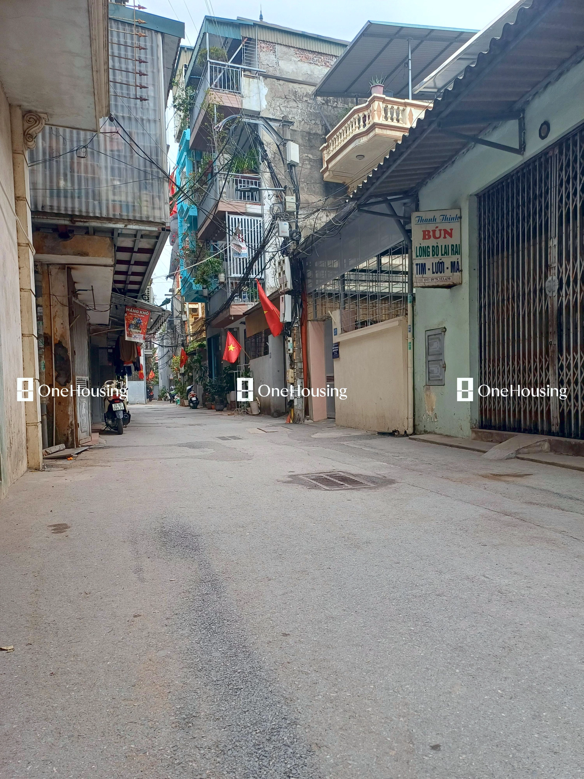 Nhà mặt ngõ cách An Dương Vương 100m, P. Phú Thượng, Q. Tây Hồ, TP. Hà Nội