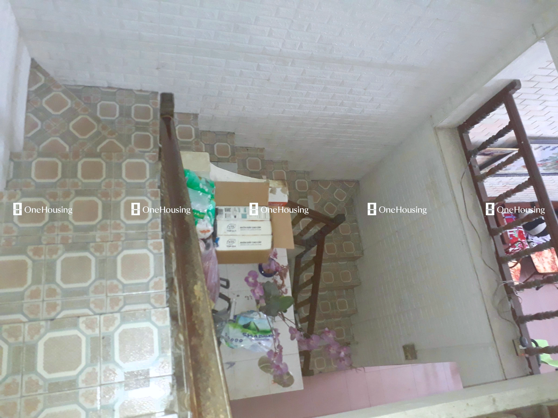 Nhà mặt ngõ cách Nguyễn Văn Cừ 100m, P. Bồ Đề, Q. Long Biên, TP. Hà Nội