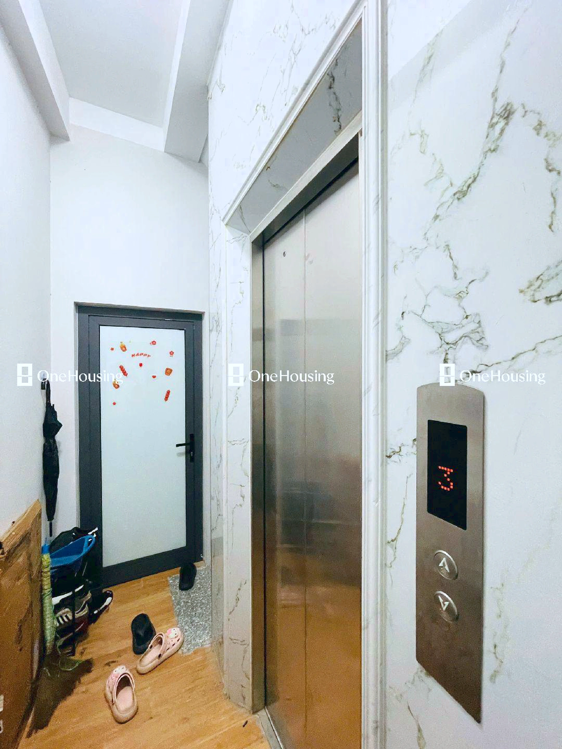 Nhà mặt ngõ cách Lạc Long Quân 70m, P. Bưởi, Q. Tây Hồ, TP. Hà Nội
