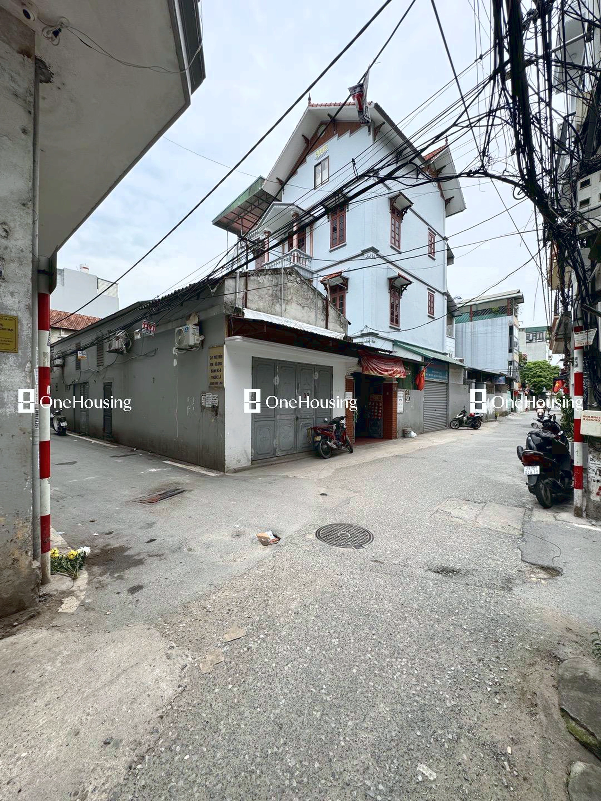 Đất nền cách Bát Khối (Mặt đê sông Hồng) 30m, P. Long Biên, Q. Long Biên, TP. Hà Nội