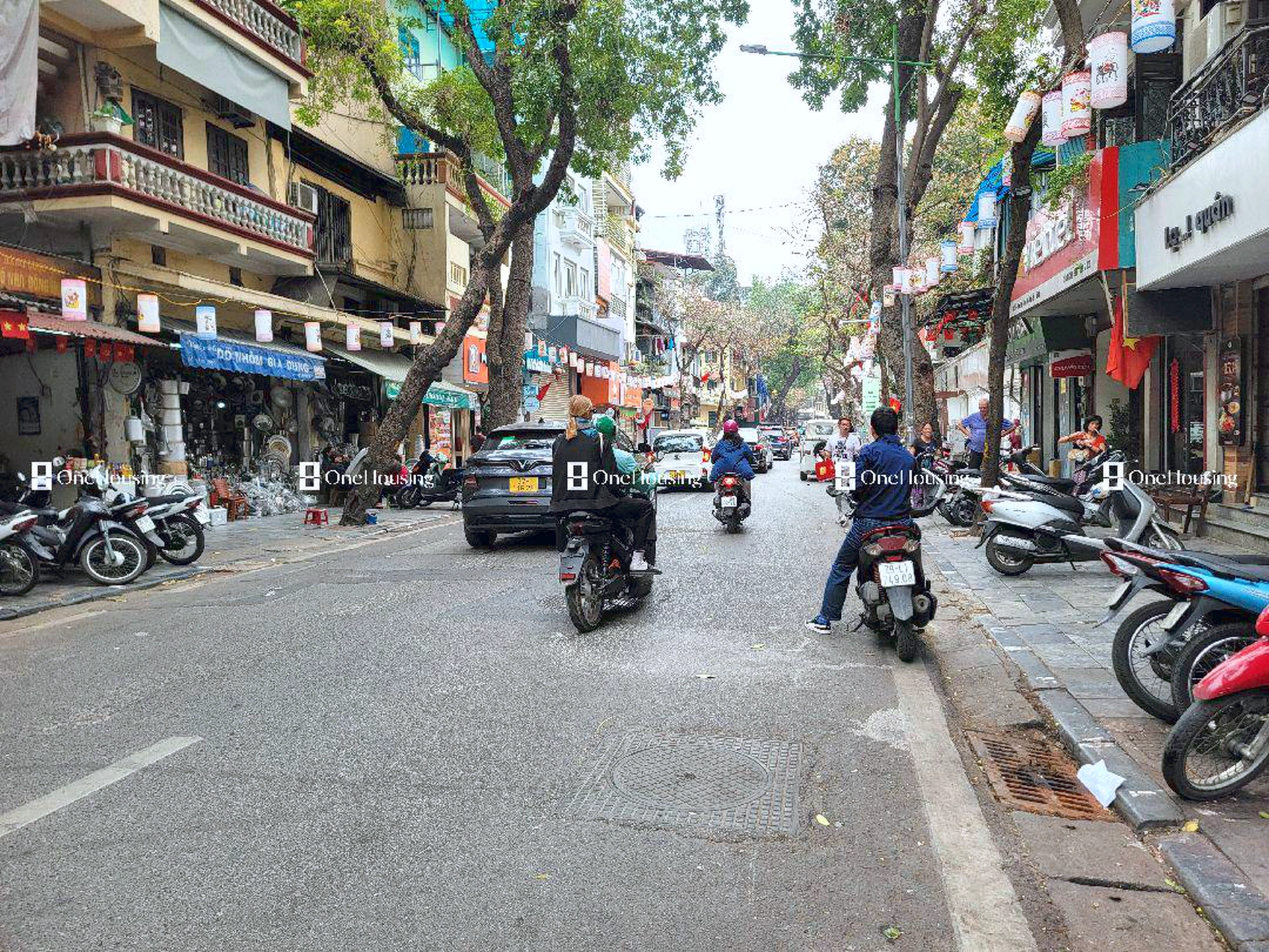 Nhà mặt phố Hàng Lược, P. Đồng Xuân, Q. Hoàn Kiếm, TP. Hà Nội