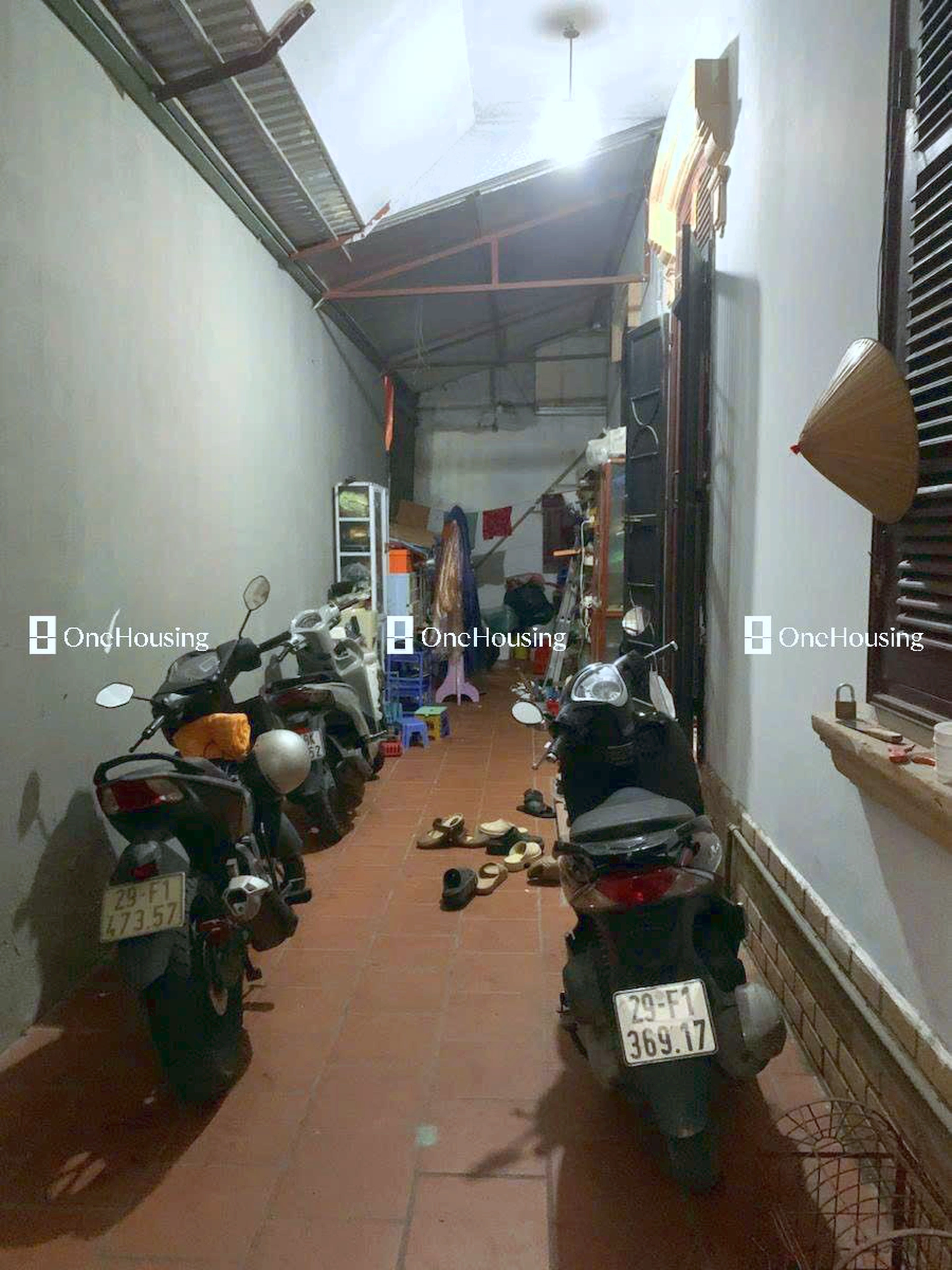 Nhà mặt ngõ cách Lạc Long Quân 50m, P. Xuân La, Q. Tây Hồ, TP. Hà Nội