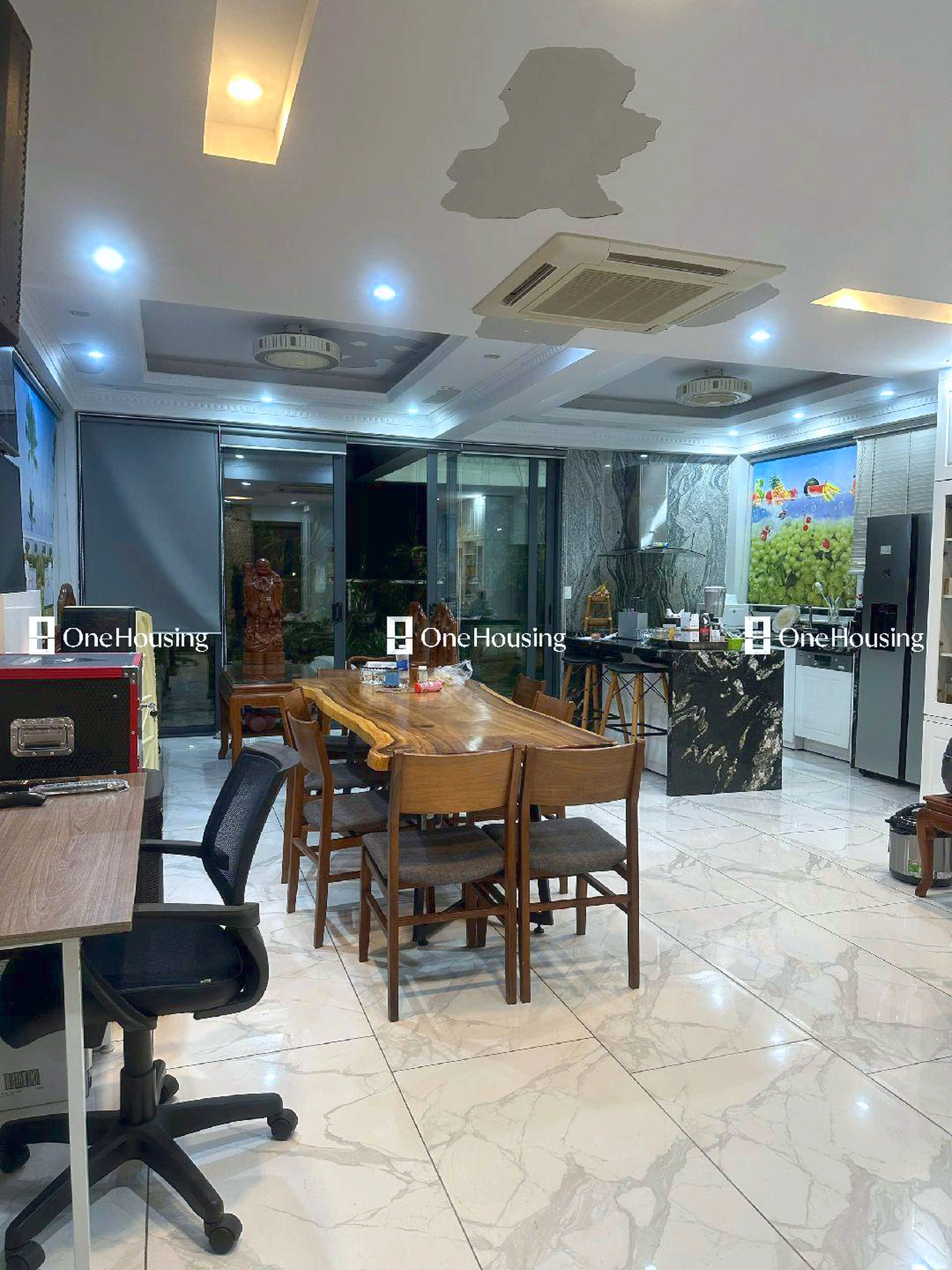 Nhà mặt phố Gia Quất, P. Thượng Thanh, Q. Long Biên, TP. Hà Nội