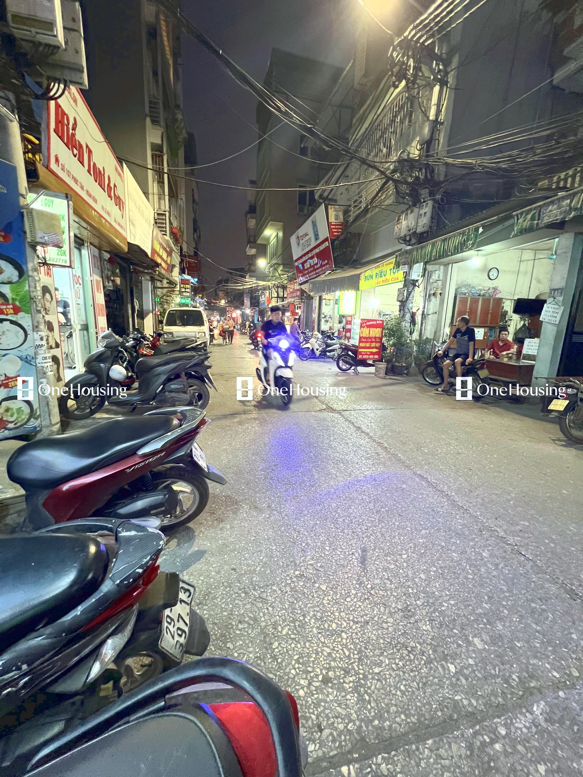 Nhà mặt phố Phúc Tân, P. Phúc Tân, Q. Hoàn Kiếm, TP. Hà Nội