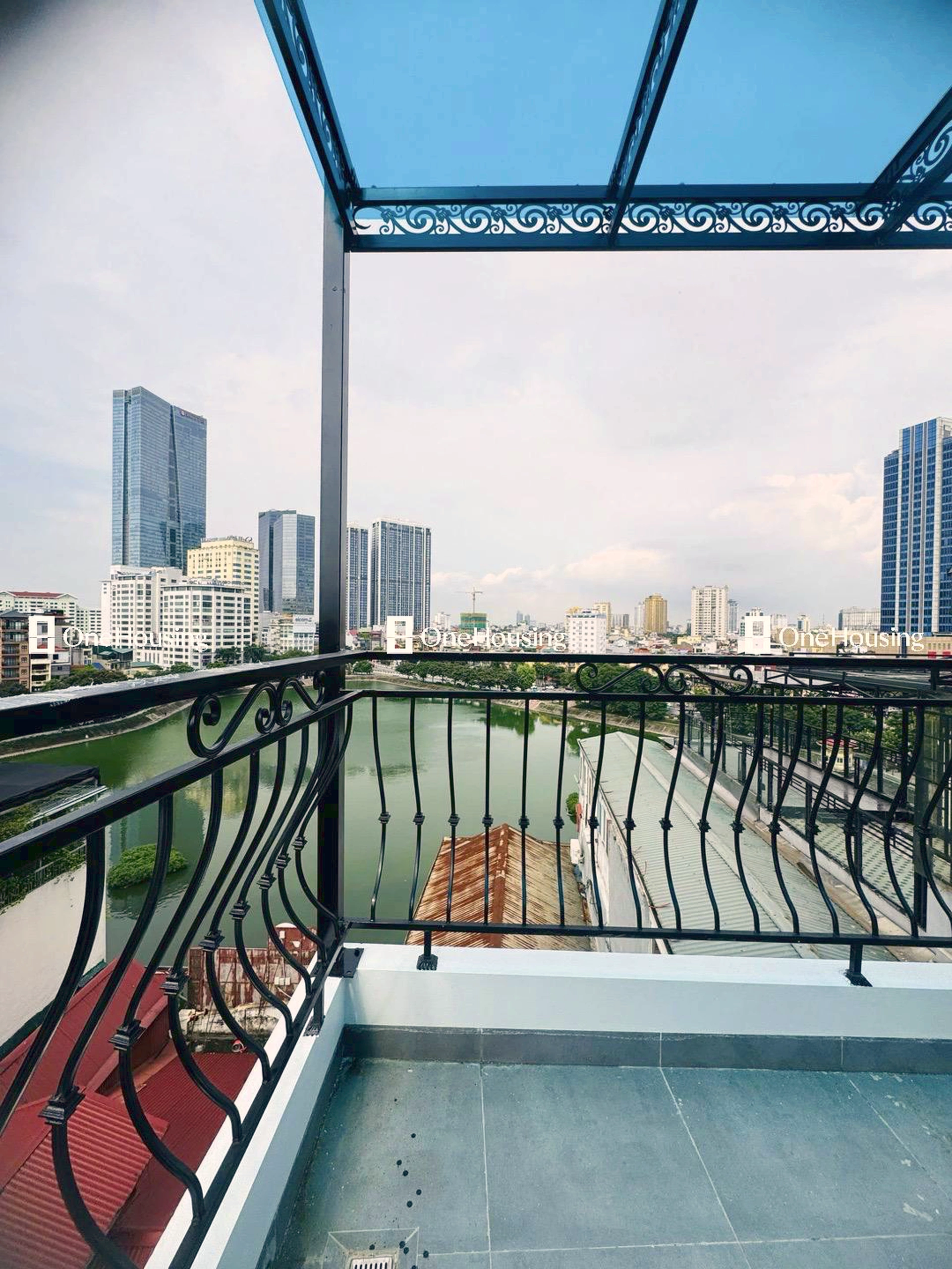 Nhà mặt phố La Thành, P. Ngọc Khánh, Q. Ba Đình, TP. Hà Nội