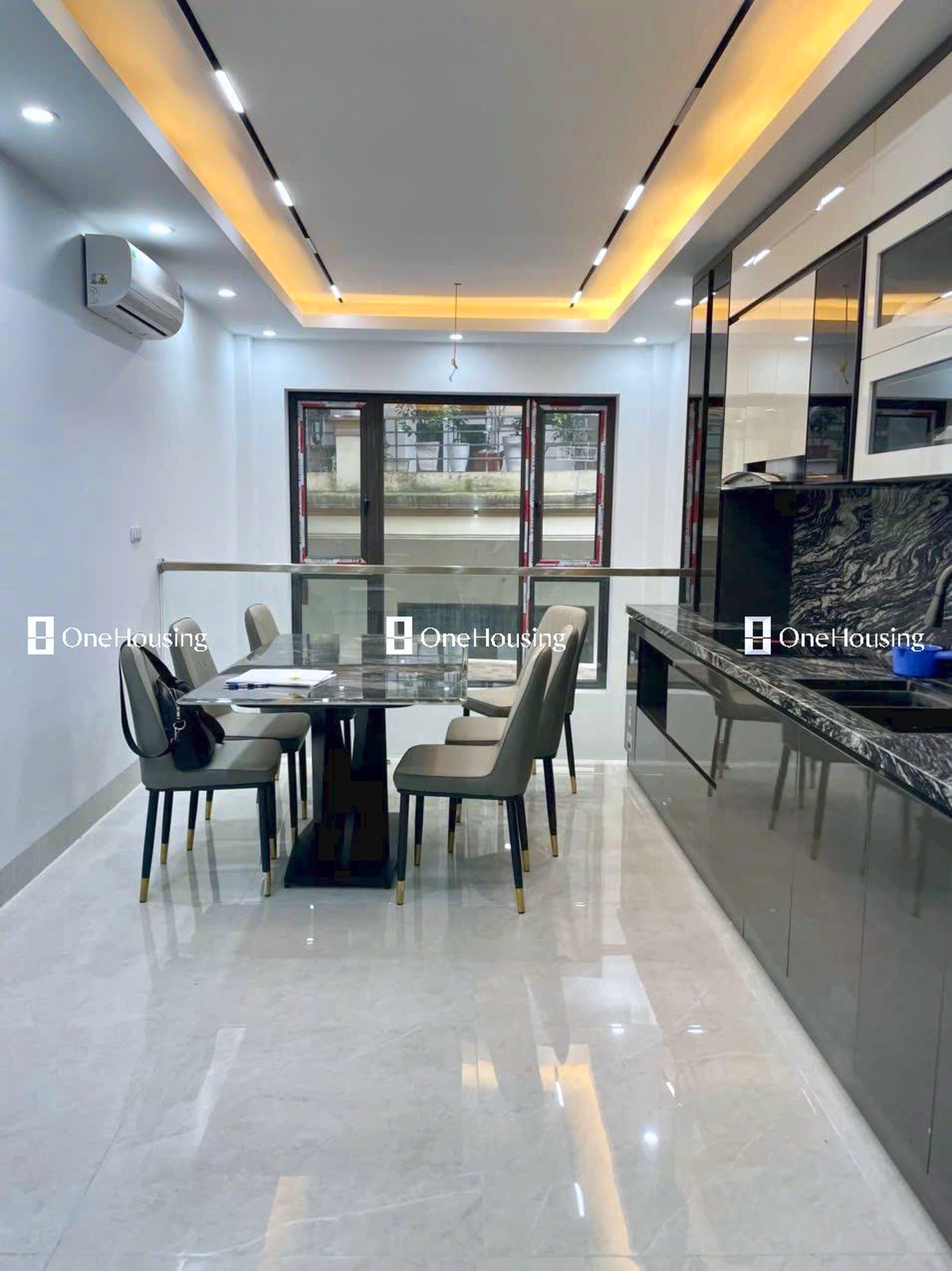 Nhà mặt ngõ cách Ngọc Lâm 50m, P. Bồ Đề, Q. Long Biên, TP. Hà Nội