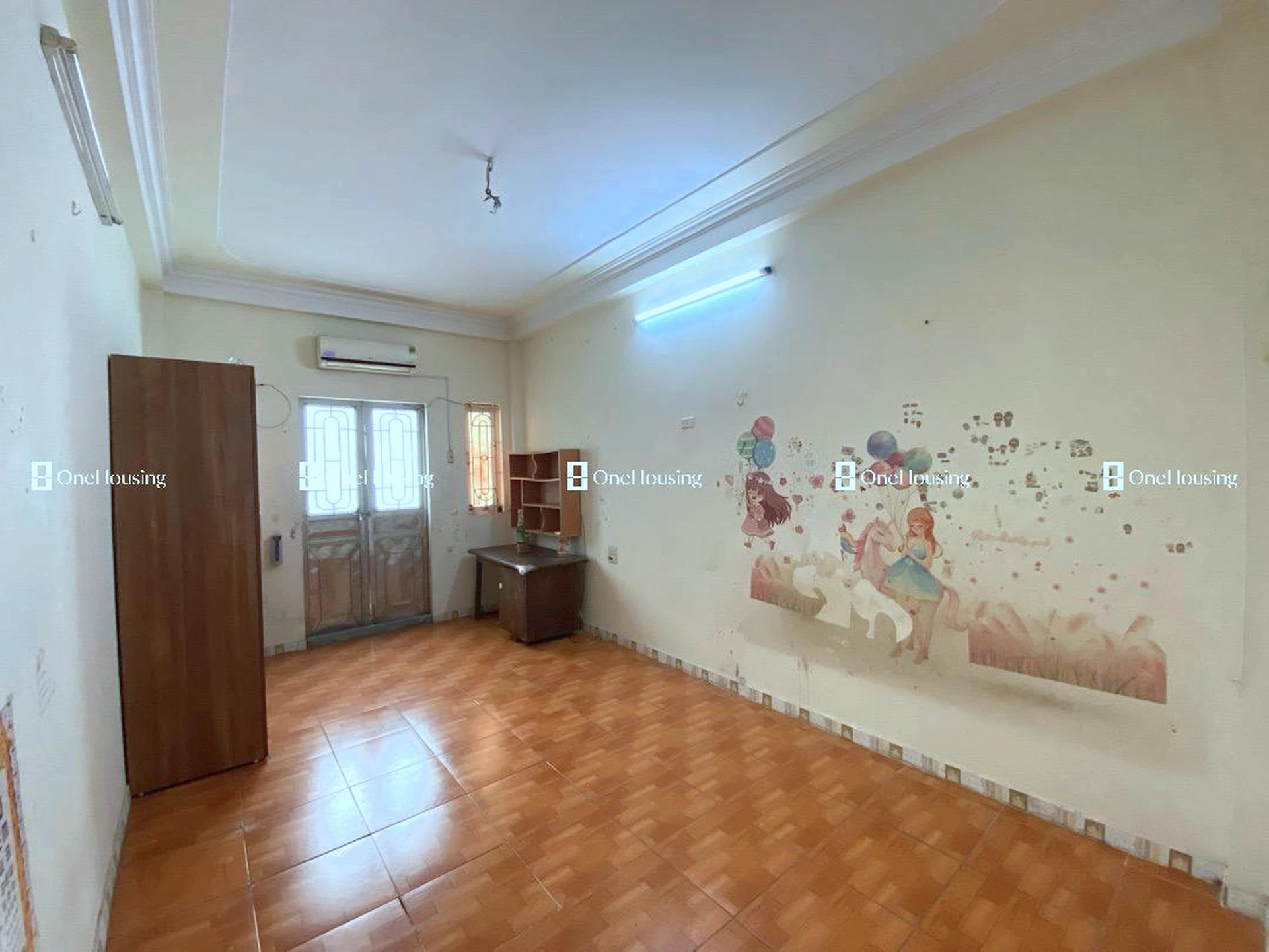 Nhà mặt phố Thanh Am, P. Việt Hưng, Q. Long Biên, TP. Hà Nội