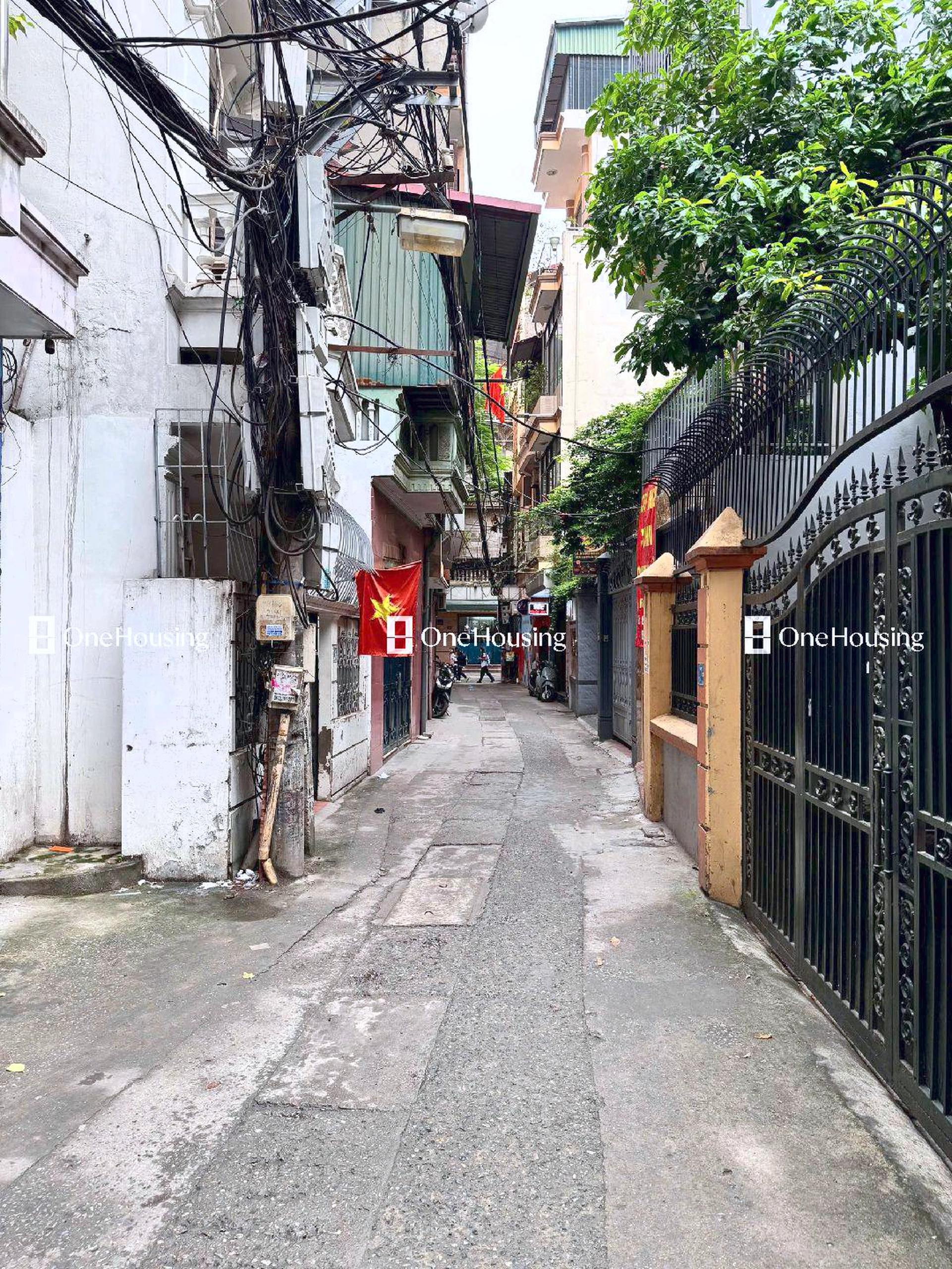 Nhà mặt ngõ cách Quan Nhân 100m, P. Trung Hòa, Q. Cầu Giấy, TP. Hà Nội