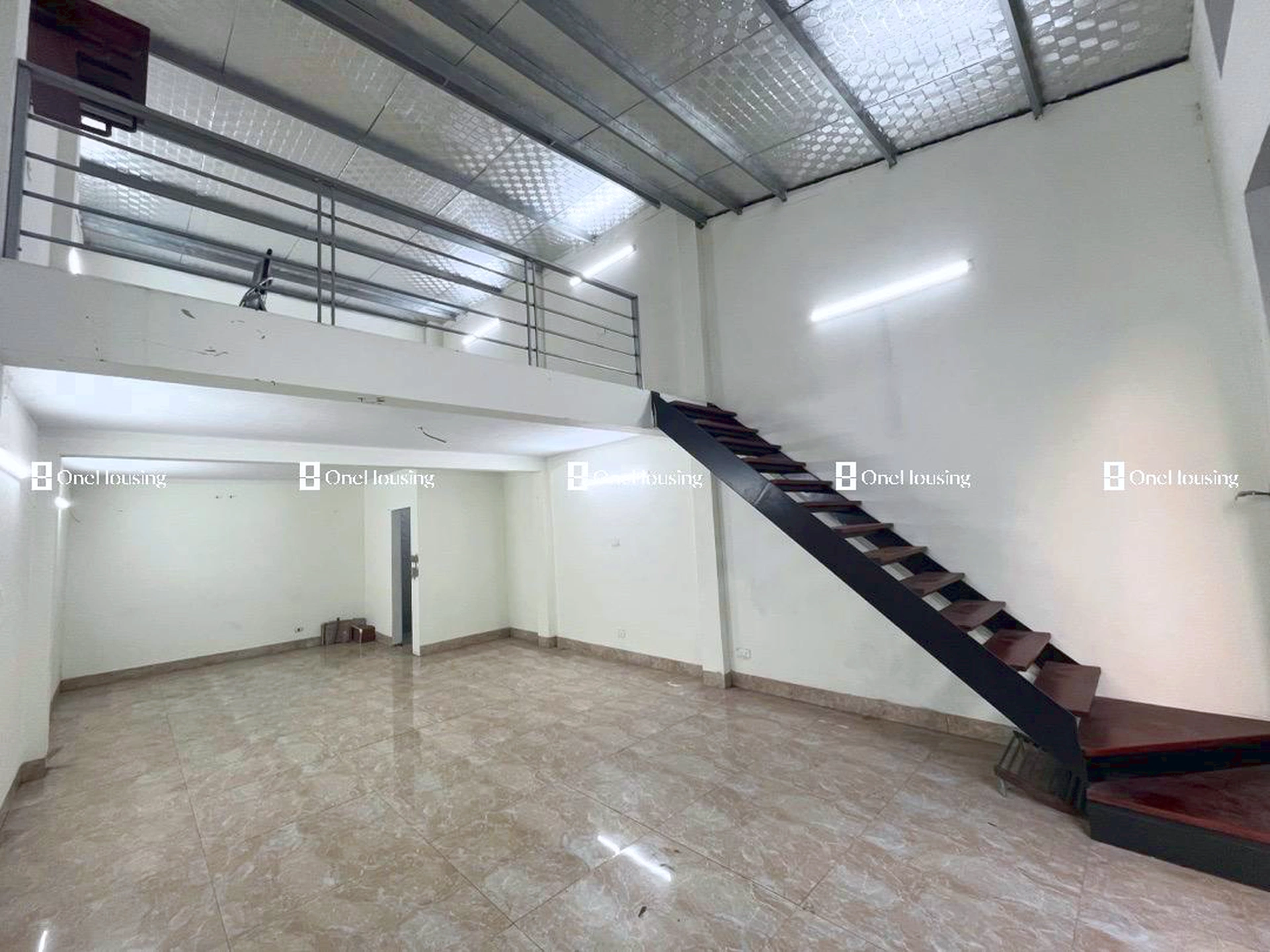 Nhà mặt ngõ cách Đức Giang 50m, P. Việt Hưng, Q. Long Biên, TP. Hà Nội