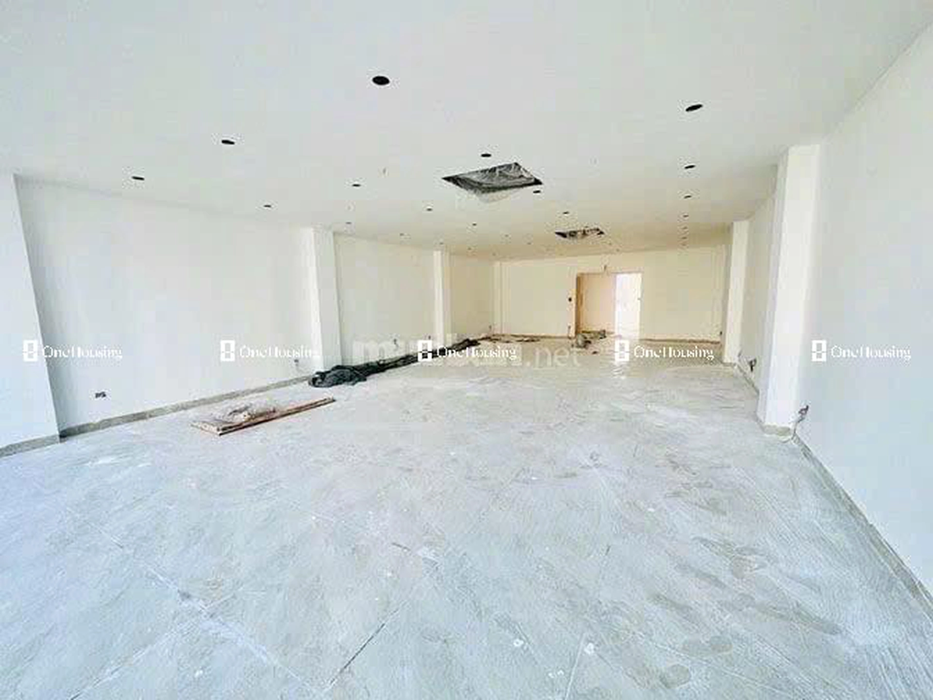 Nhà mặt phố Khuất Duy Tiến, P. Nhân Chính, Q. Thanh Xuân, TP. Hà Nội