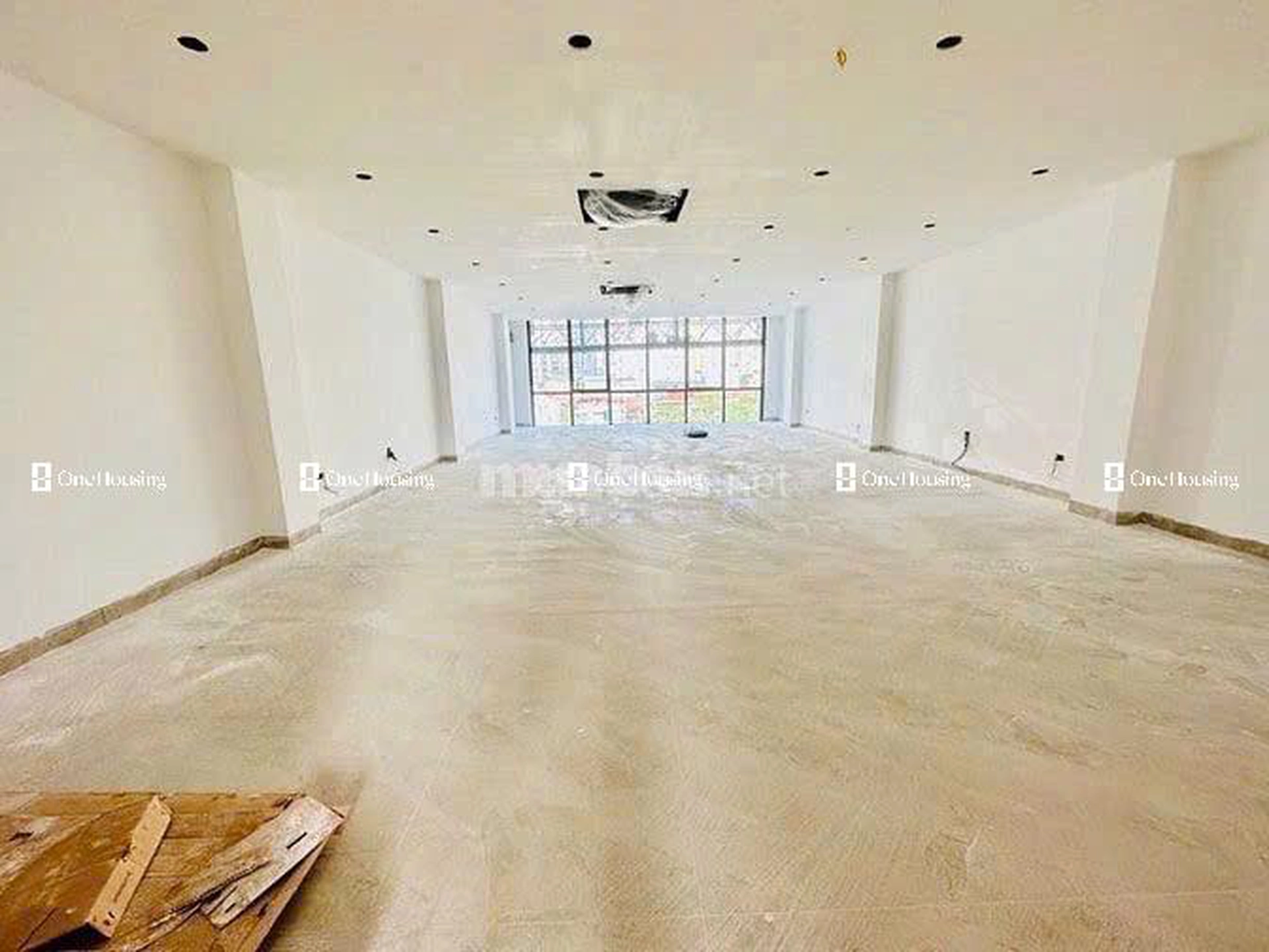 Nhà mặt phố Khuất Duy Tiến, P. Nhân Chính, Q. Thanh Xuân, TP. Hà Nội