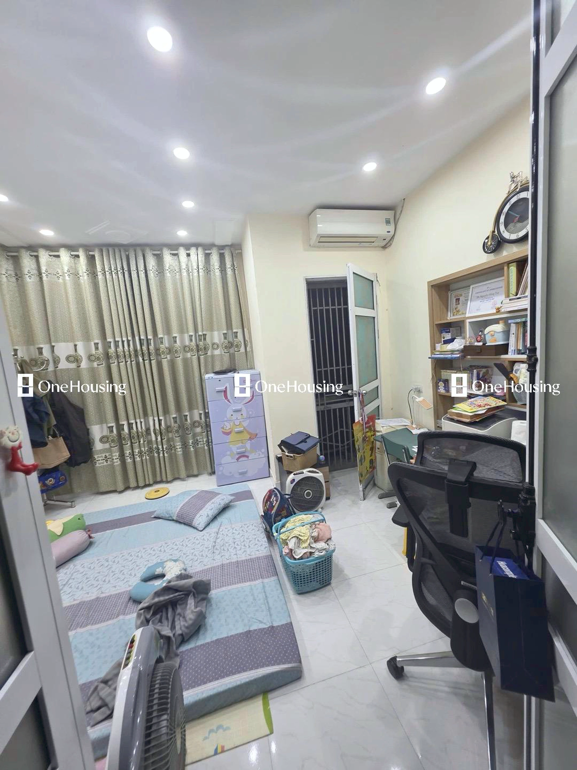 Nhà mặt ngõ cách Quan Hoa 50m, P. Dịch Vọng, Q. Cầu Giấy, TP. Hà Nội