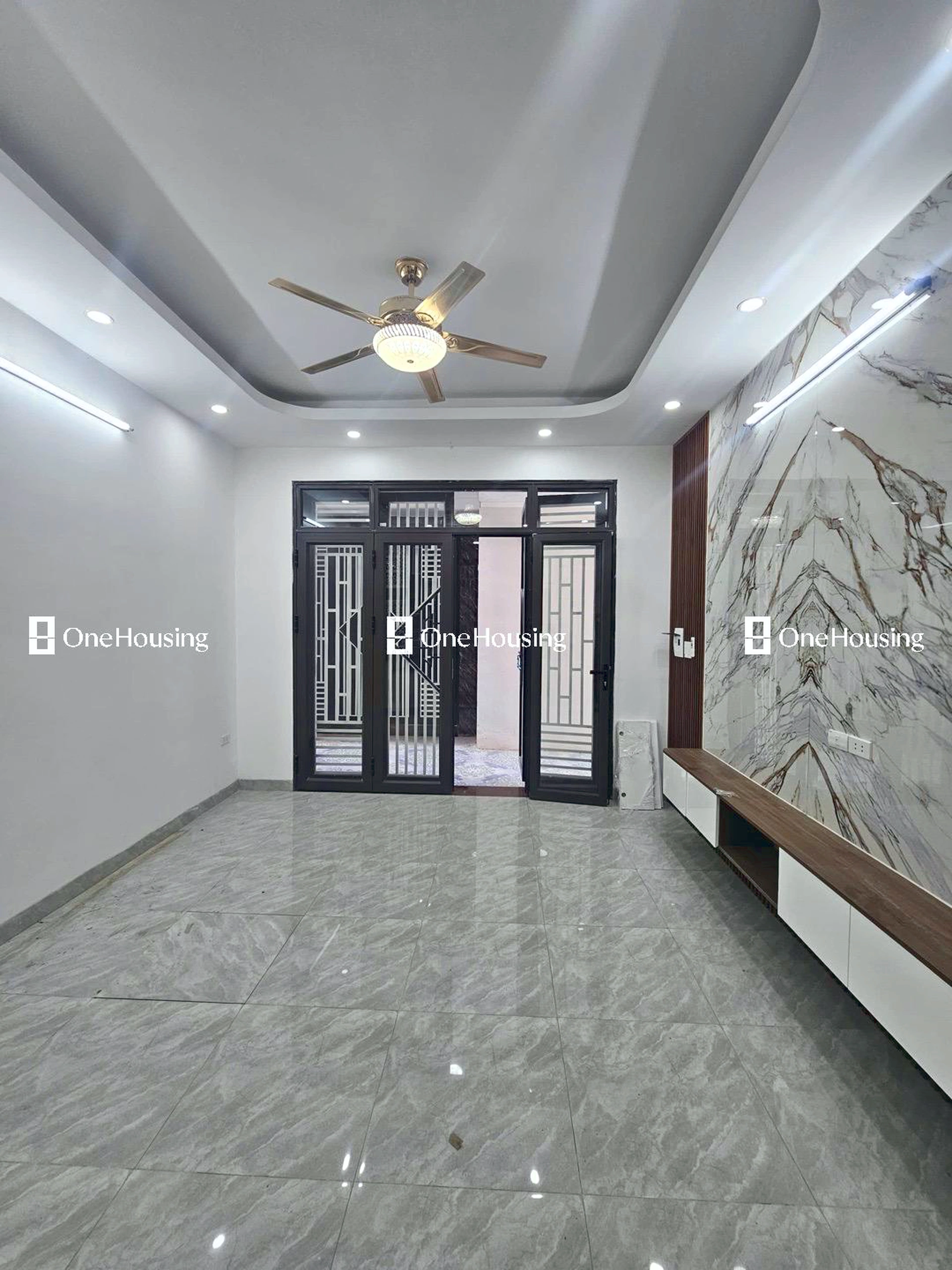 Nhà mặt ngõ cách Việt Hưng 60m, P. Việt Hưng, Q. Long Biên, TP. Hà Nội