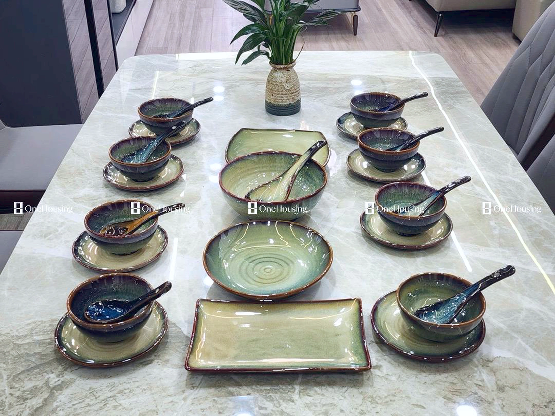 Nhà mặt ngõ cách Nguyễn Văn Linh 80m, P. Thạch Bàn, Q. Long Biên, TP. Hà Nội