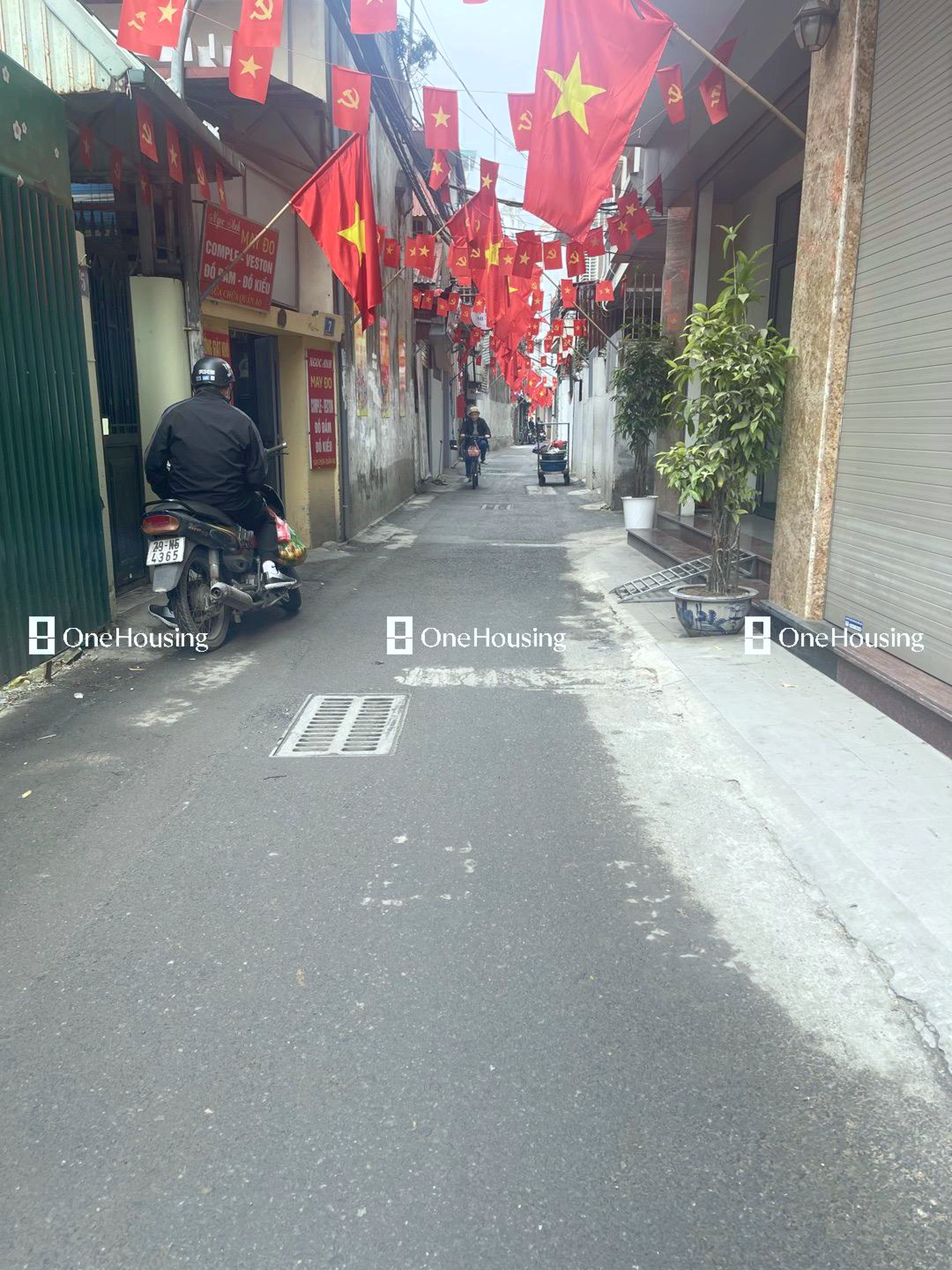 Đất nền cách Lạc Long Quân 10m, P. Xuân La, Q. Tây Hồ, TP. Hà Nội